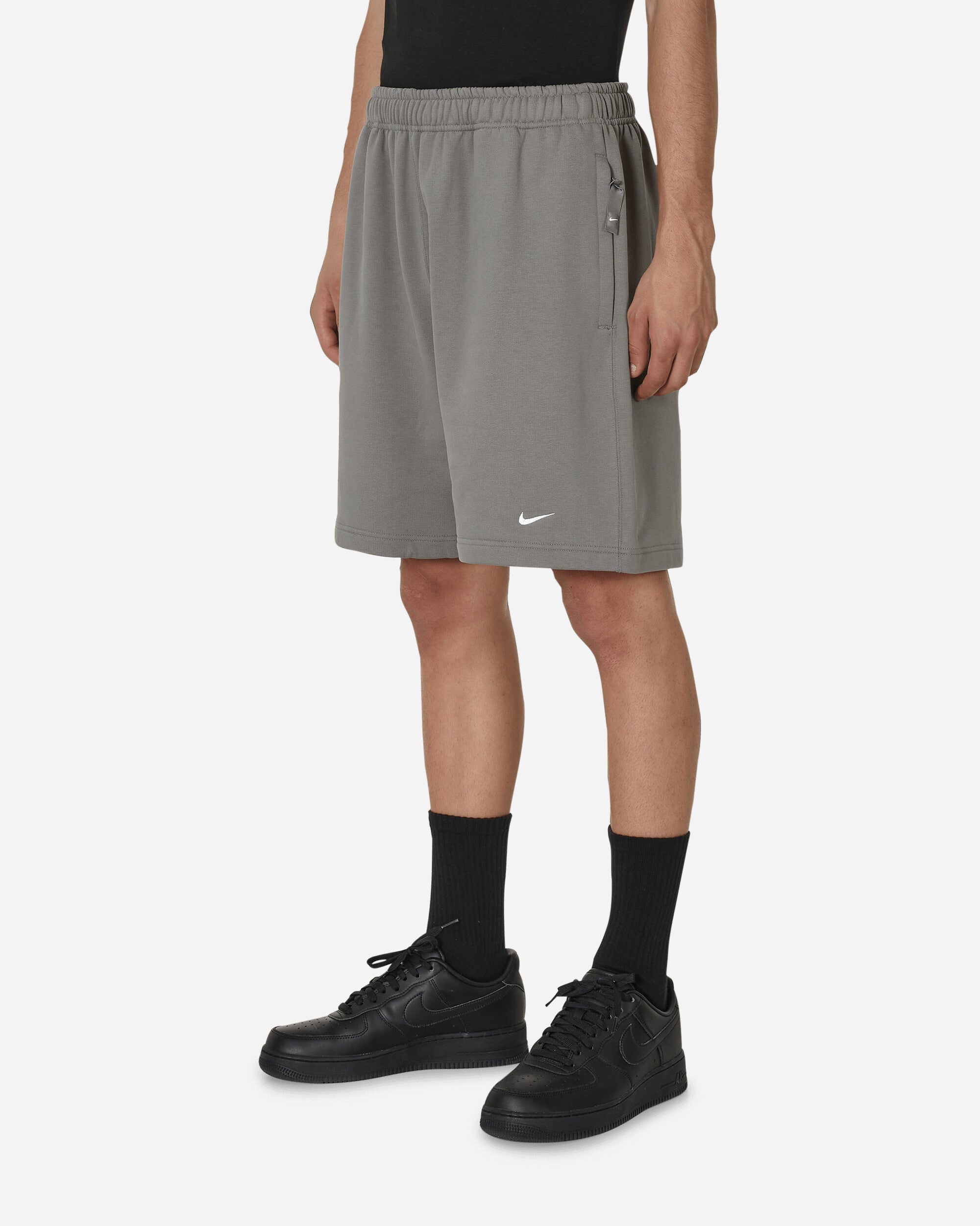 Solo Swoosh French Terry Shorts Flat Pewter - 2