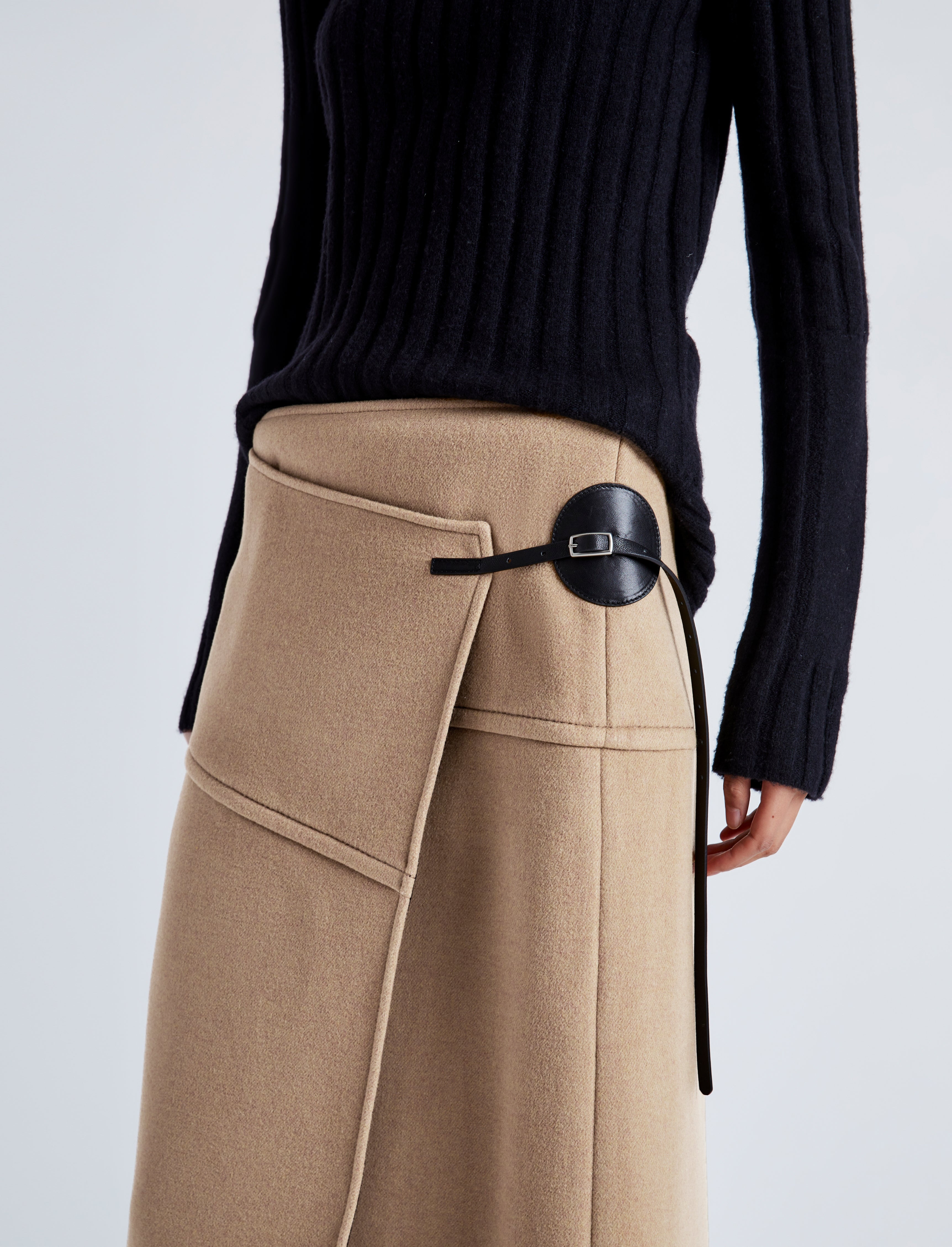 Aida Skirt in Brushed Melange Wool - 5