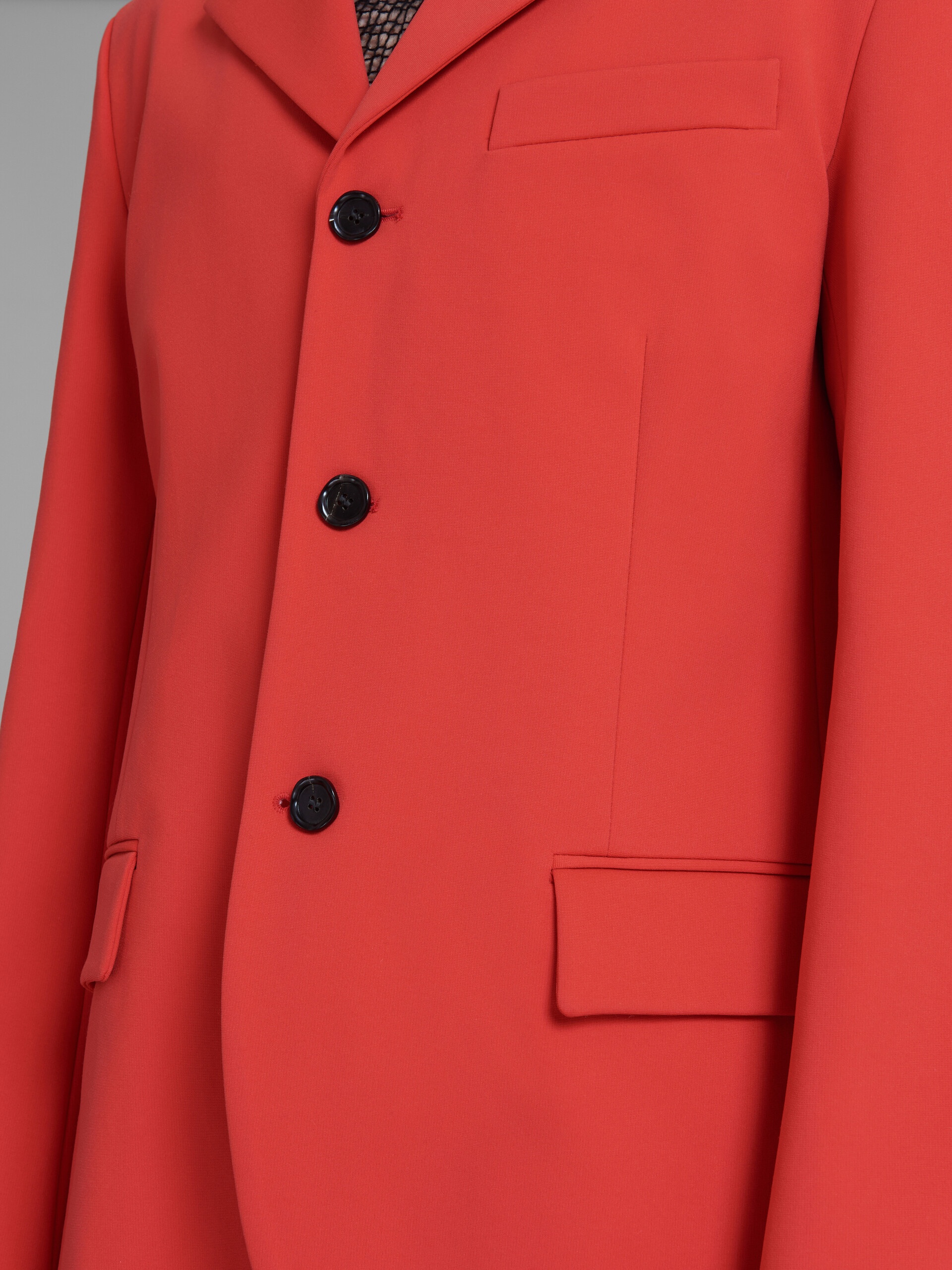 RED SINGLE-BREASTED BLAZER IN STRETCH-JERSEY - 5