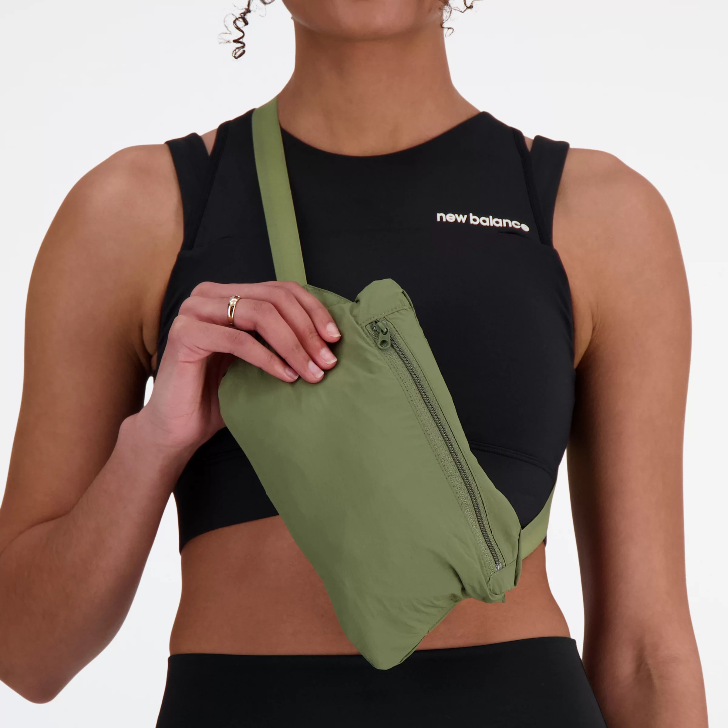 United Airlines NYC Half Athletics Packable Jacket - 4