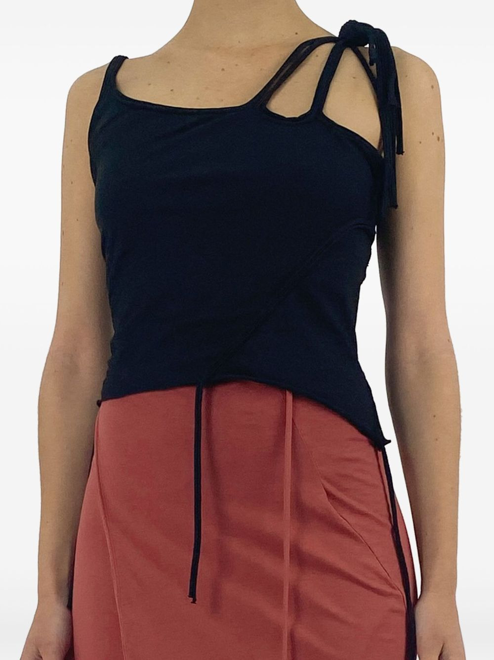 multi-strap asymmetric top - 3