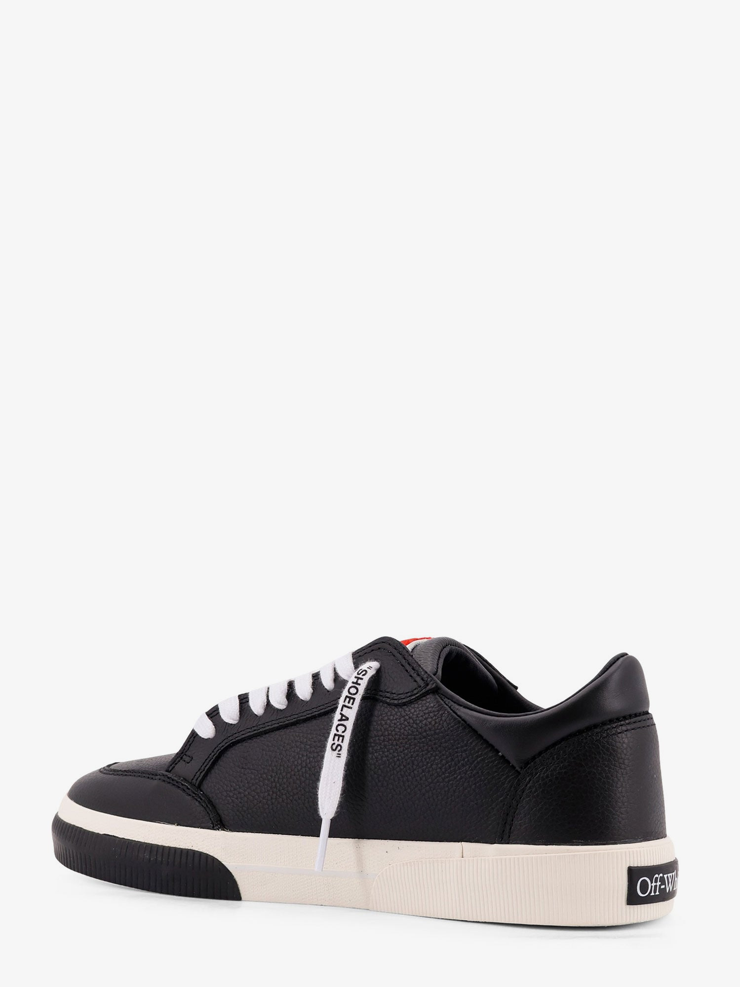 Off White Men Vulc Low Leather Low-Top Sneakers - 3