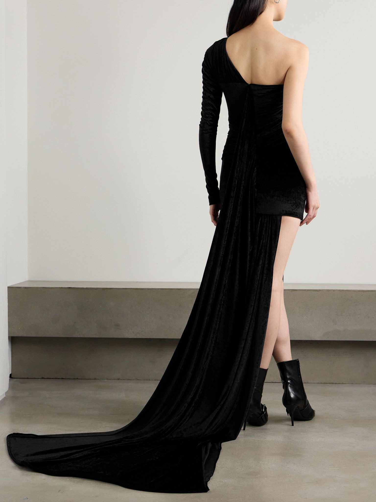 One-shoulder asymmetric velvet dress Black - 3