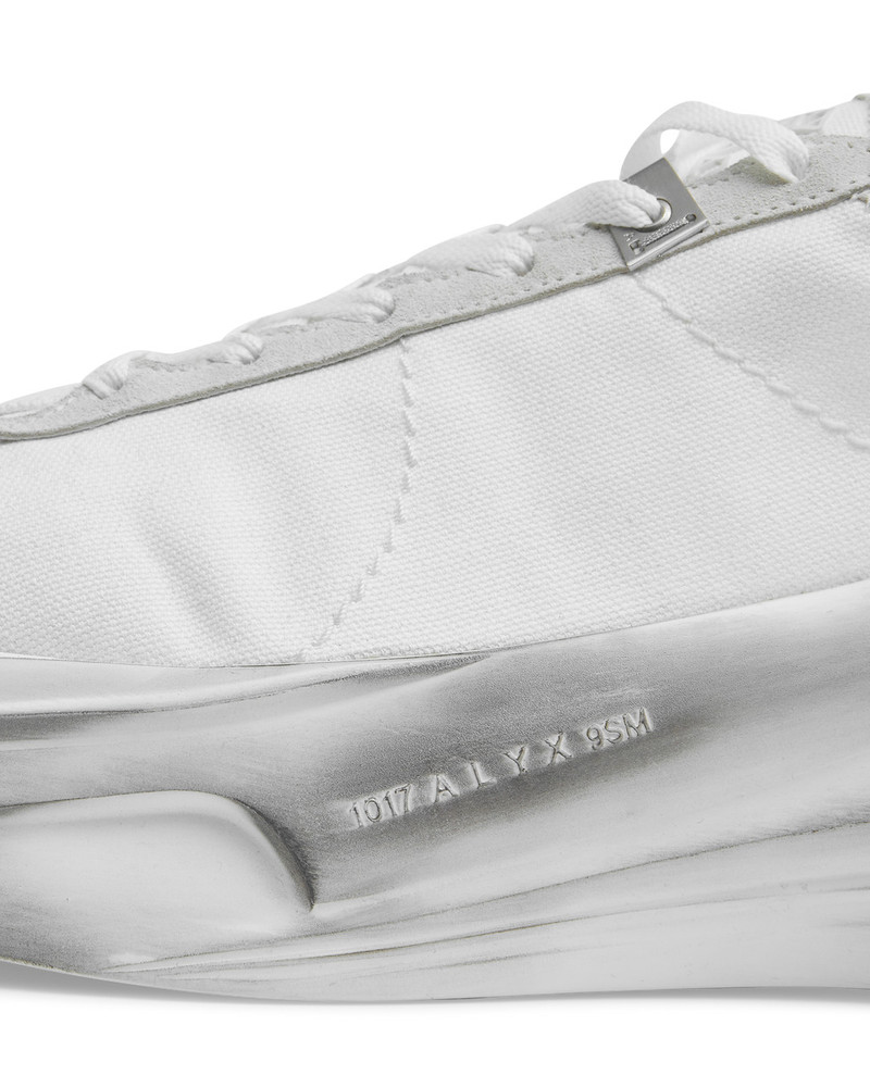 TREATED ARIA SNEAKER 6