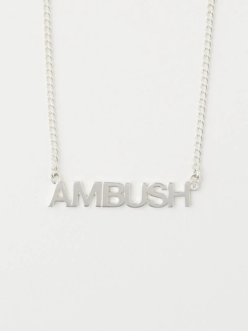 AMBUSH NAMEPLATE NECKLACE 1