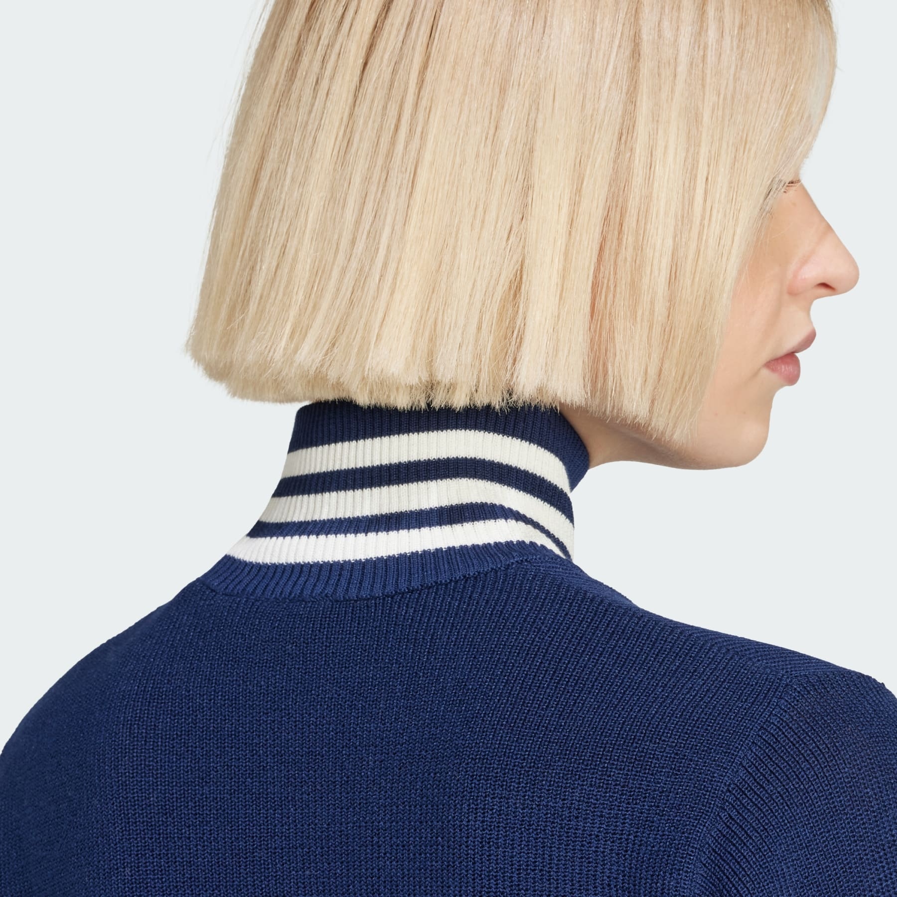 Cropped Turtleneck - 6