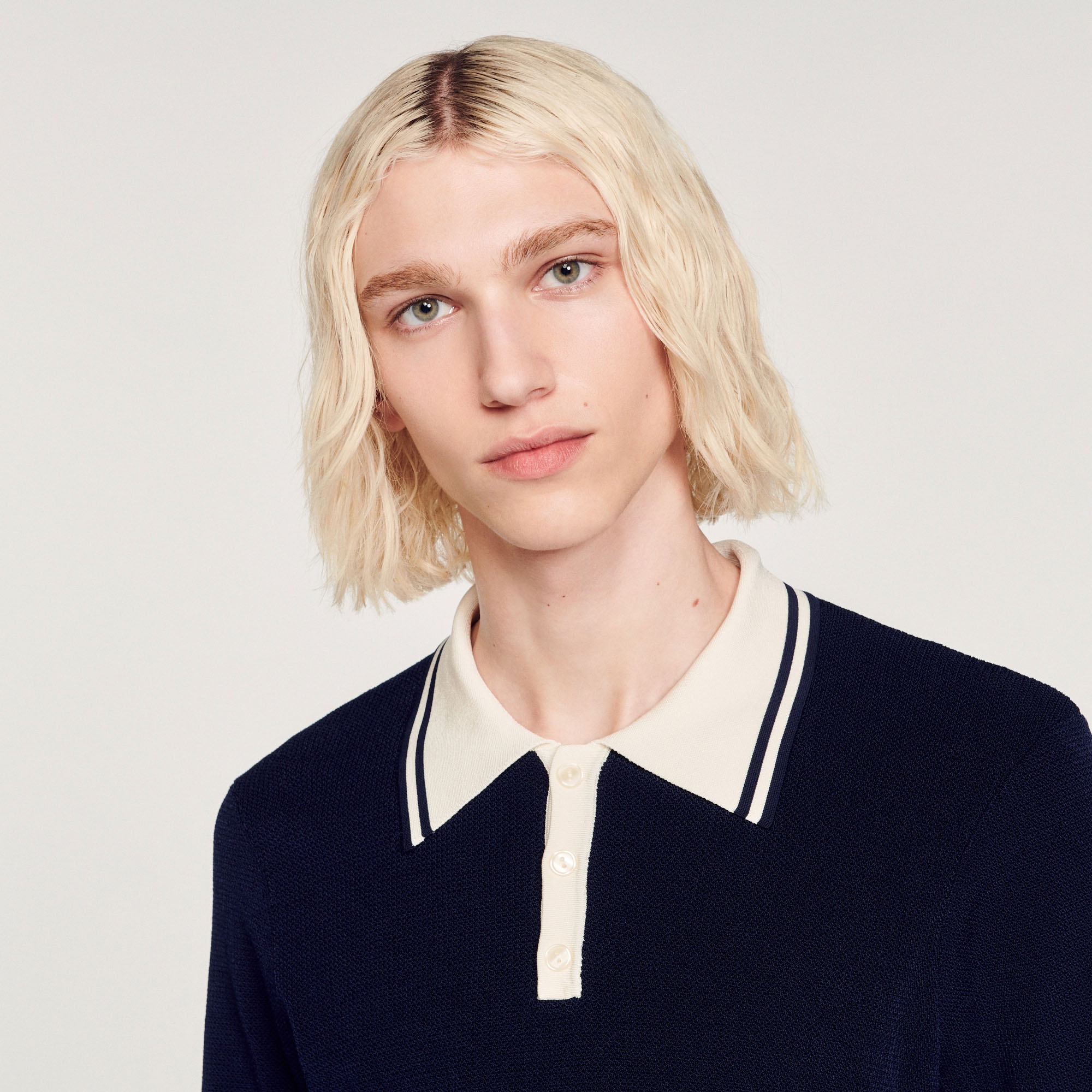 Contrasting collar polo shirt - 4