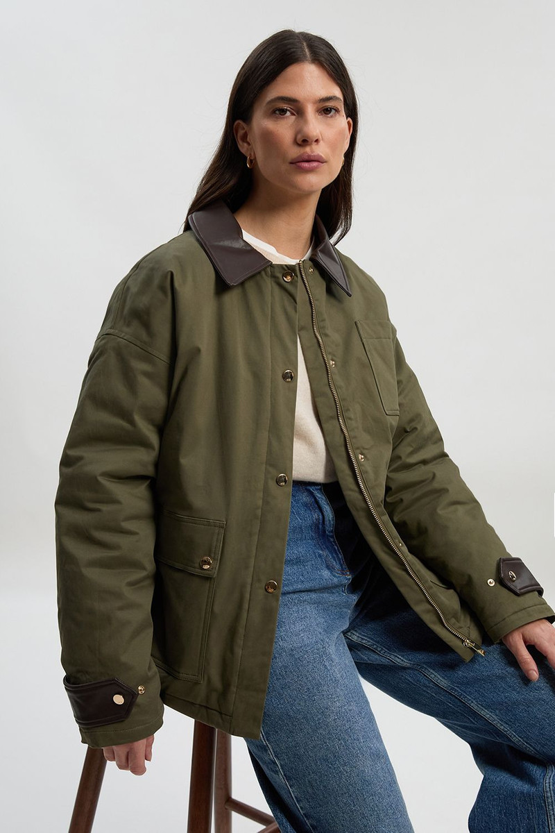 KAREN MILLEN Quilted Contrast Collar Barn Jacket outlook