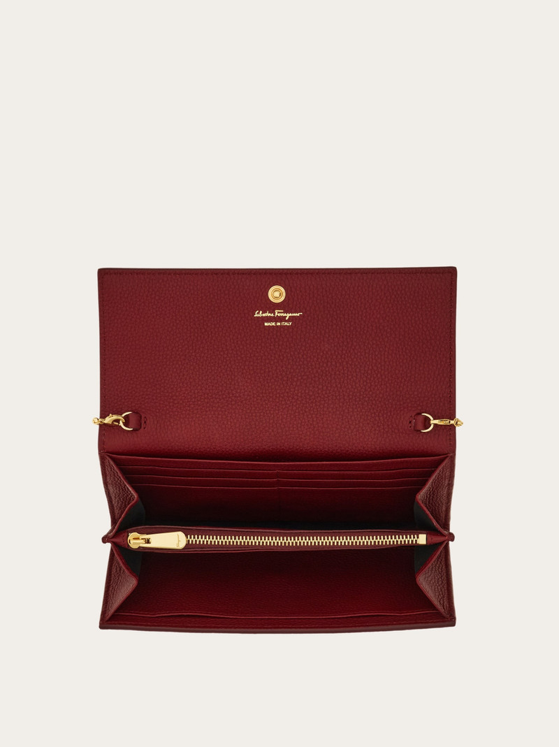 Gancini wallet with chain 4