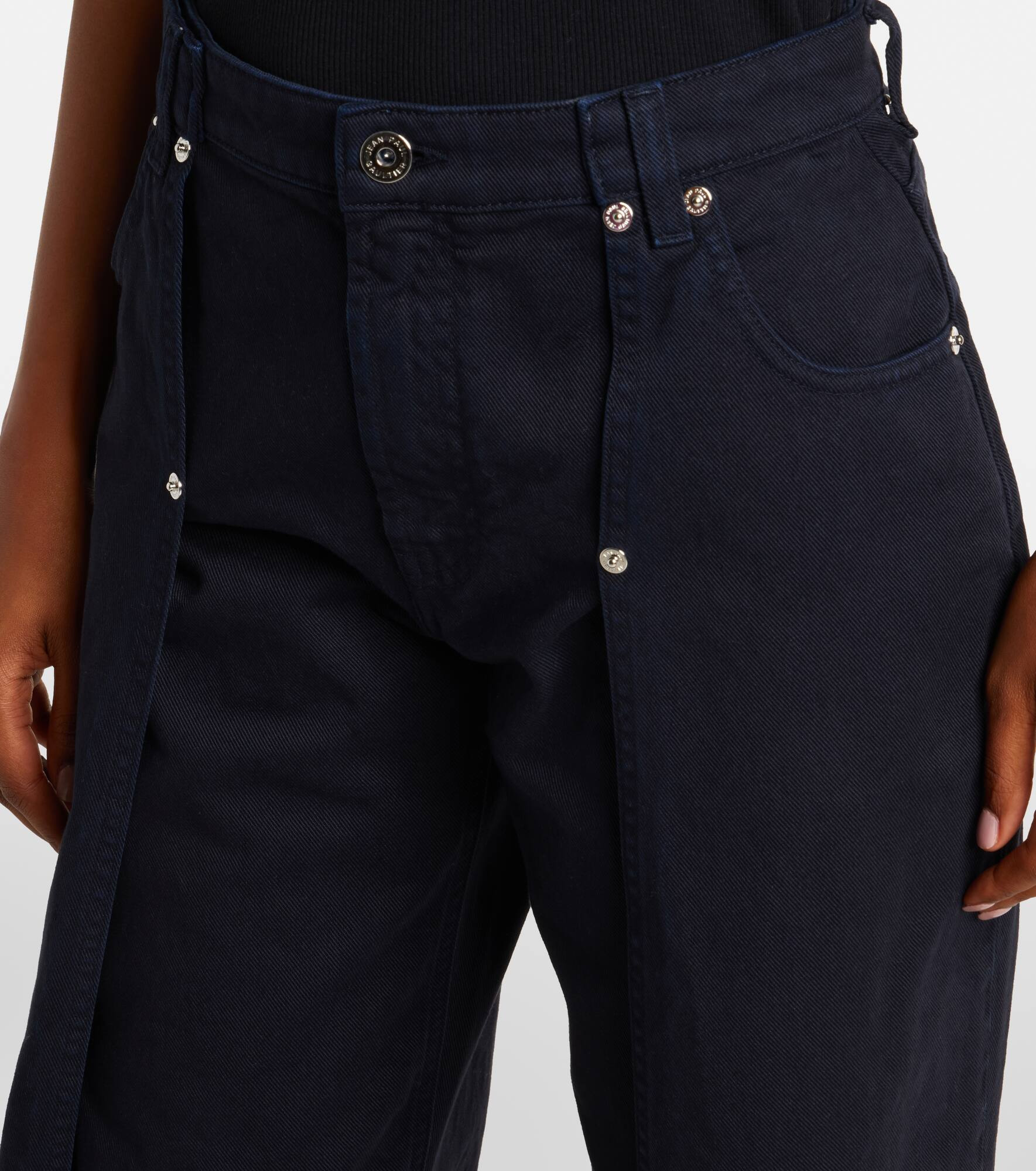 Low-rise wide-leg jeans - 4