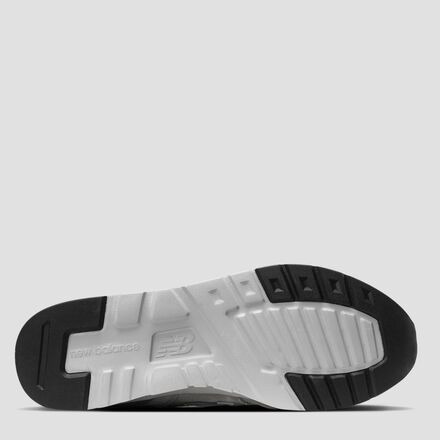 997H Classic Shoe - Men's - 3
