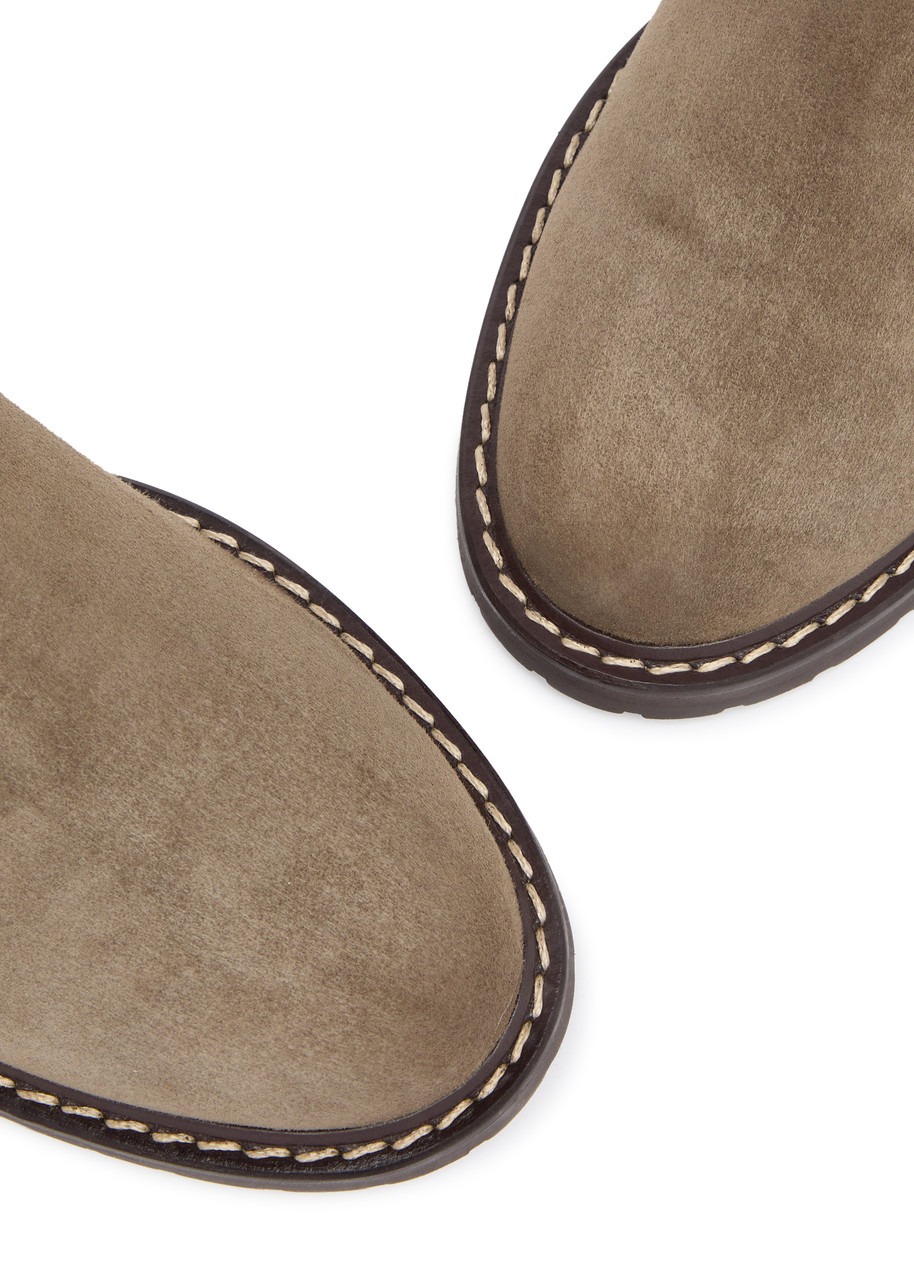 Legres Suede Chelsea Ankle Boots - 4