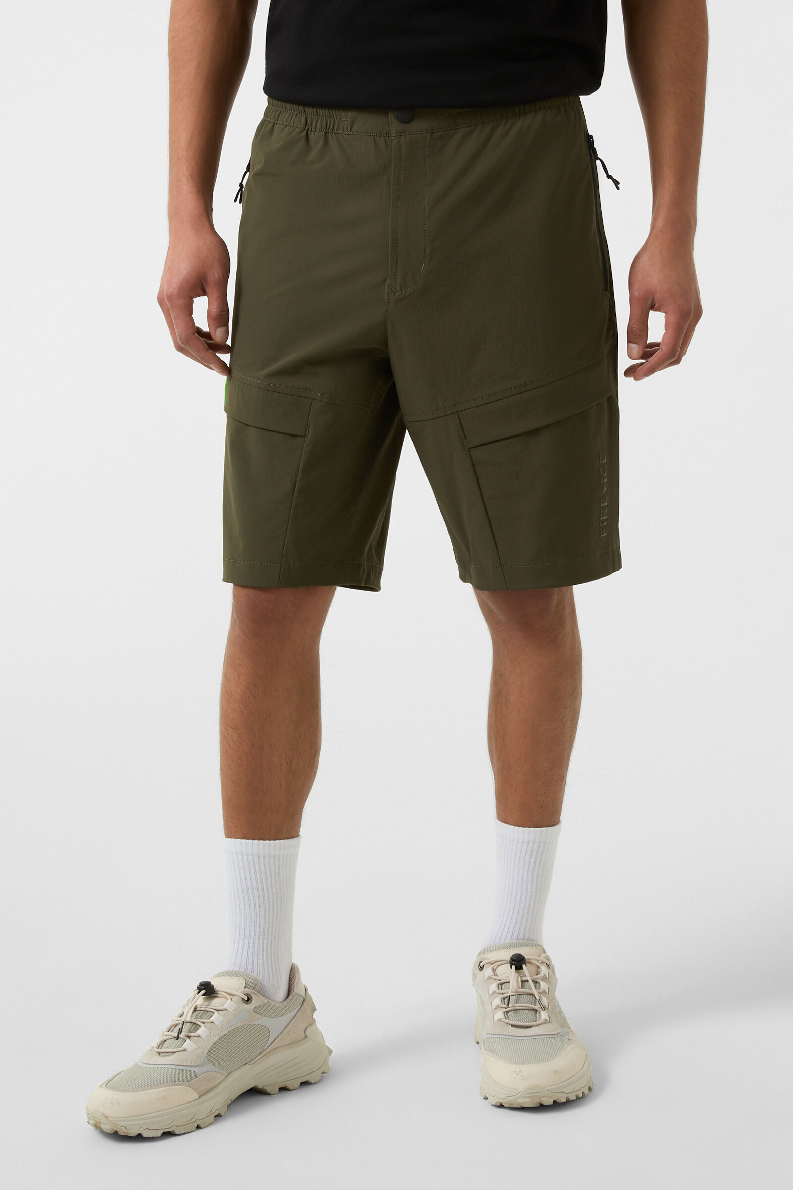 Caleb functional shorts in Olive green - 2