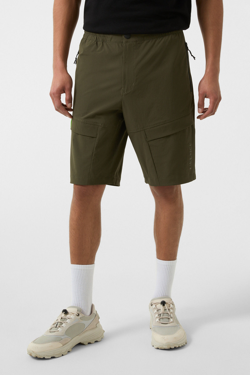 Caleb functional shorts in Olive green 2