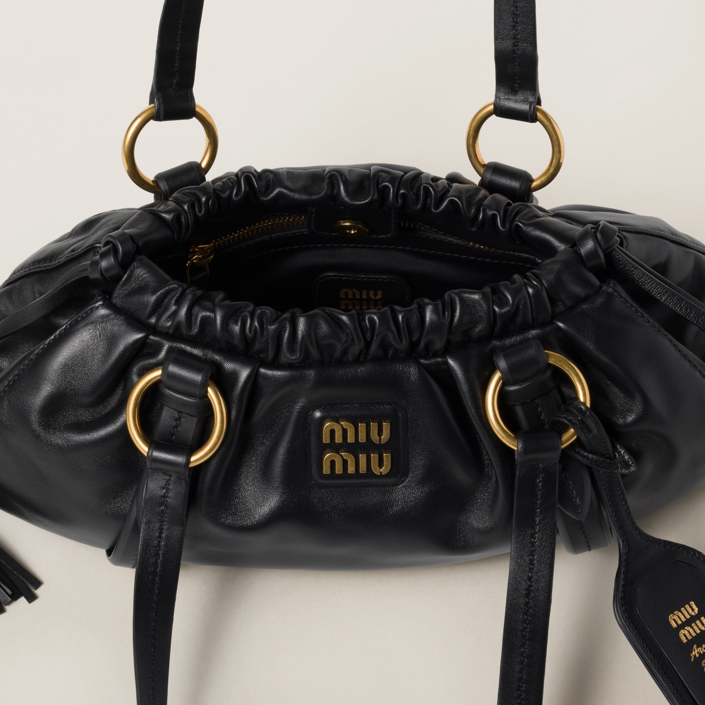 ショルダーバッグ・ポシェット Joie nappa leather bag 5BG289_2BBL_F0002_V_OOO Miu Miu Joie nappa leather bag | REVERSIBLE