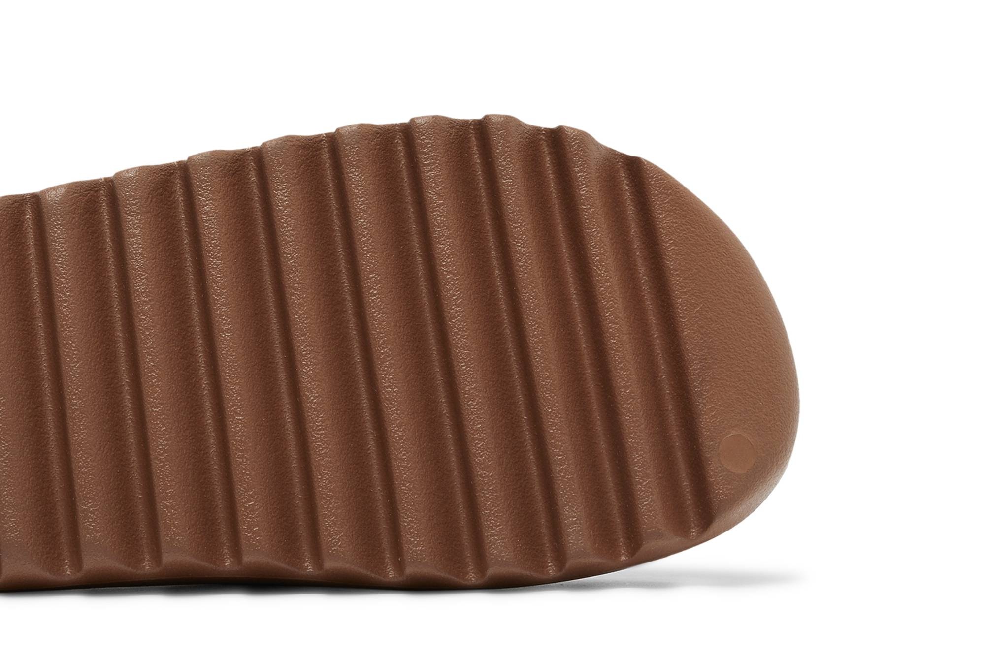 Yeezy Slides 'Flax' - 5
