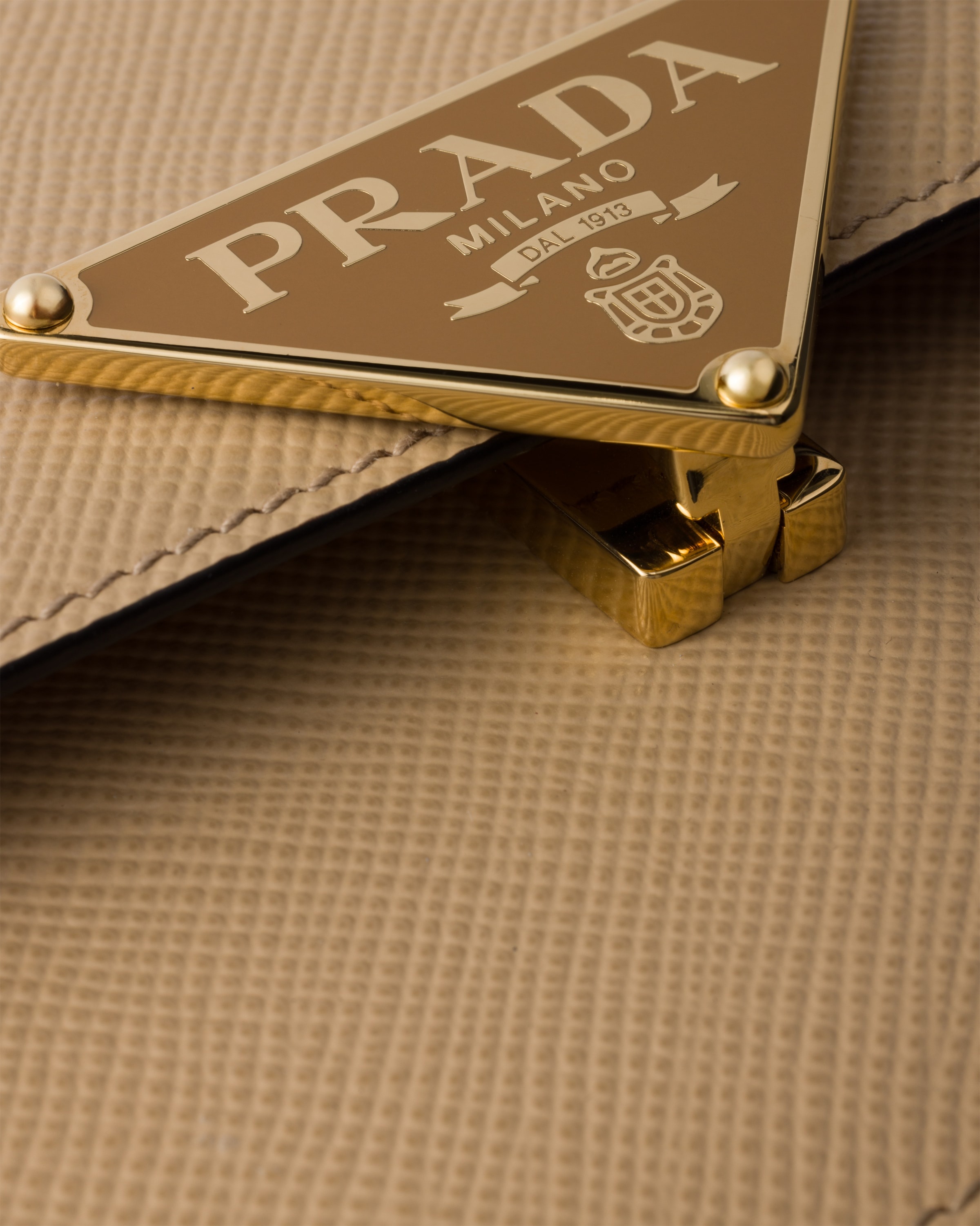 Saffiano leather flap shoulder bag - 5