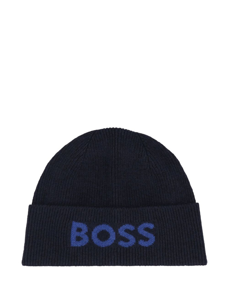 logo detail beanie 1