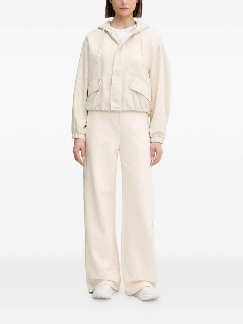 GUESS USA logo-embroidered jacket outlook