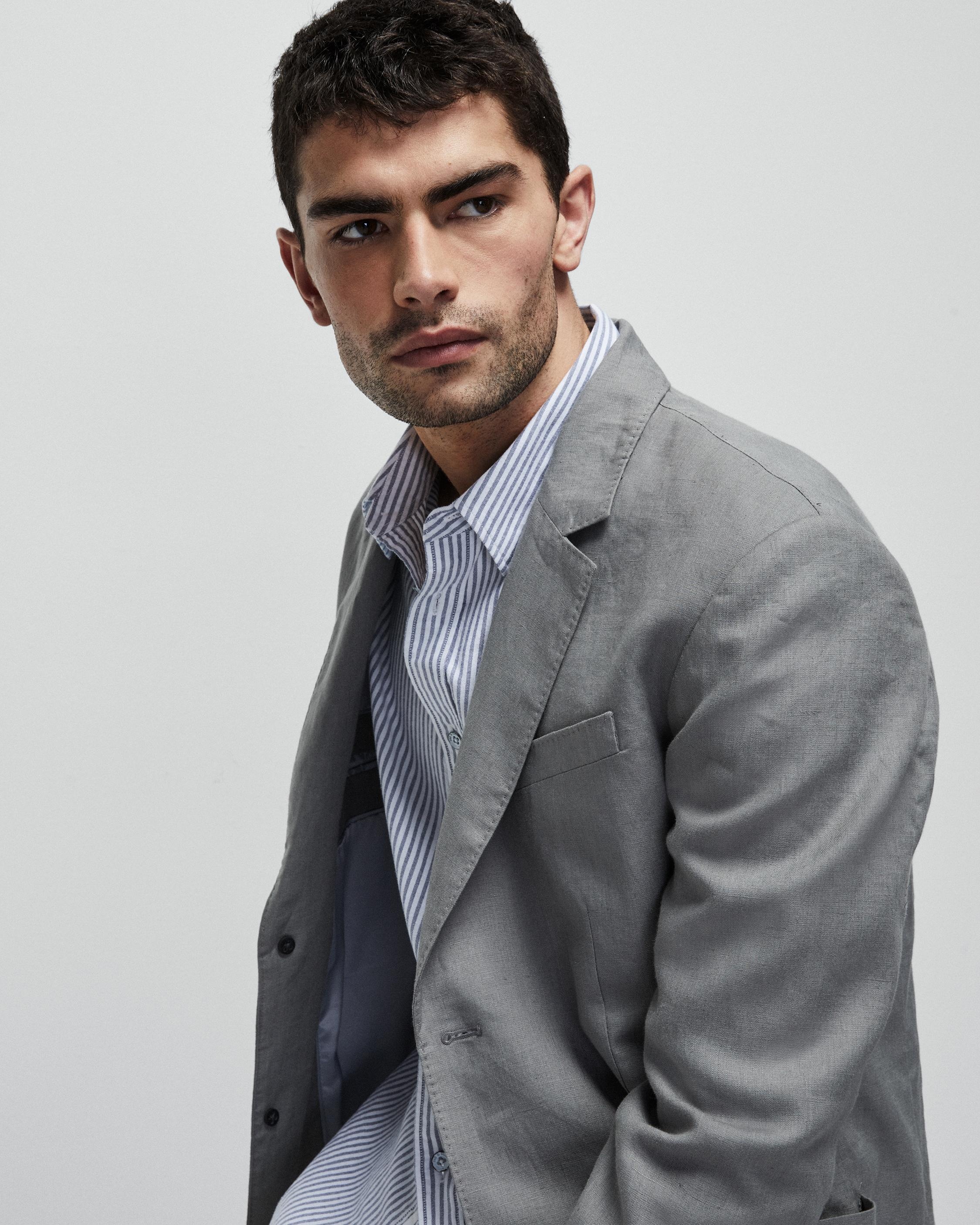 Shift Blazer
Linen Blazer - 2
