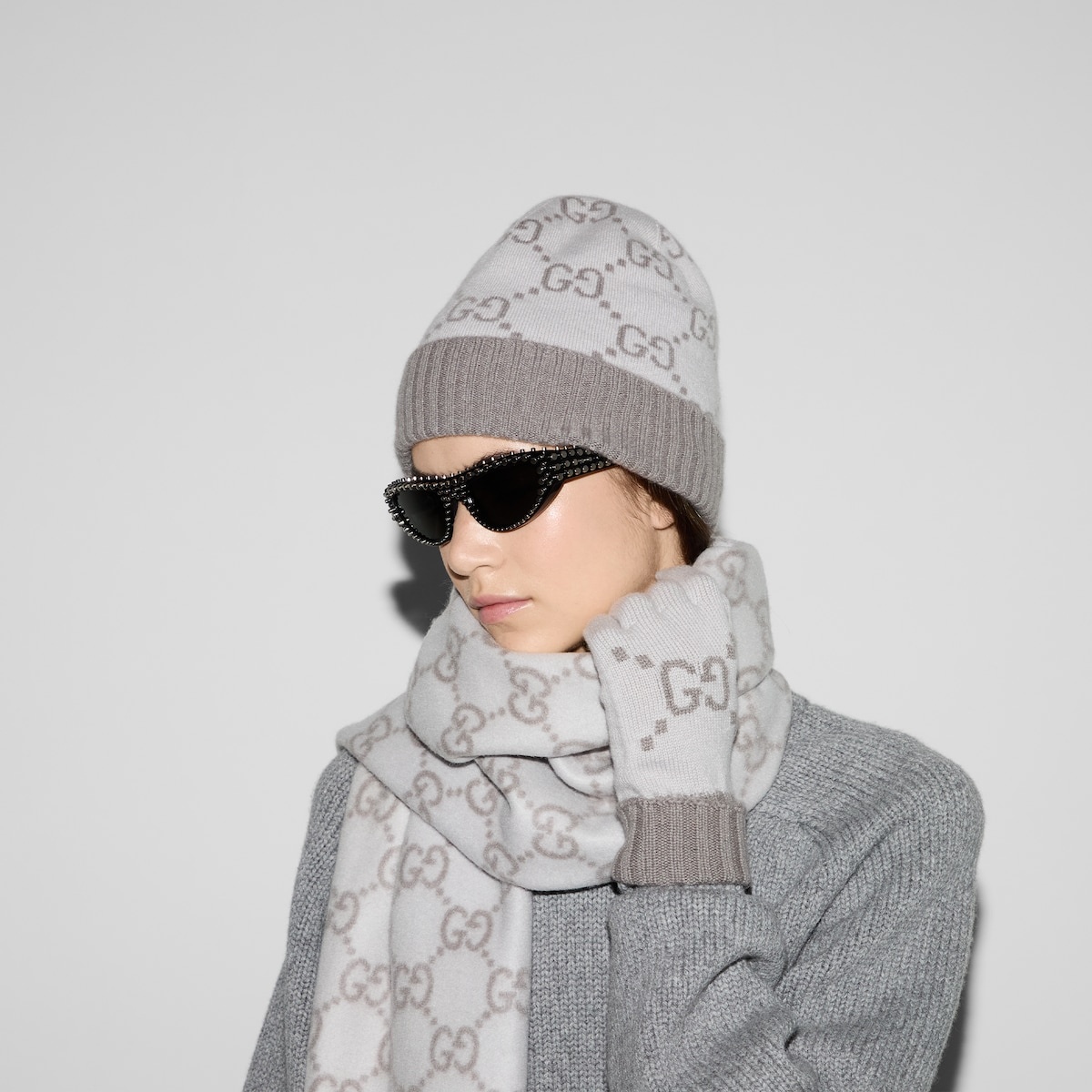 【GUCCI】 GG jacquard cashmere gloves GUCCI GG cashmere jacquard gloves | REVERSIBLE