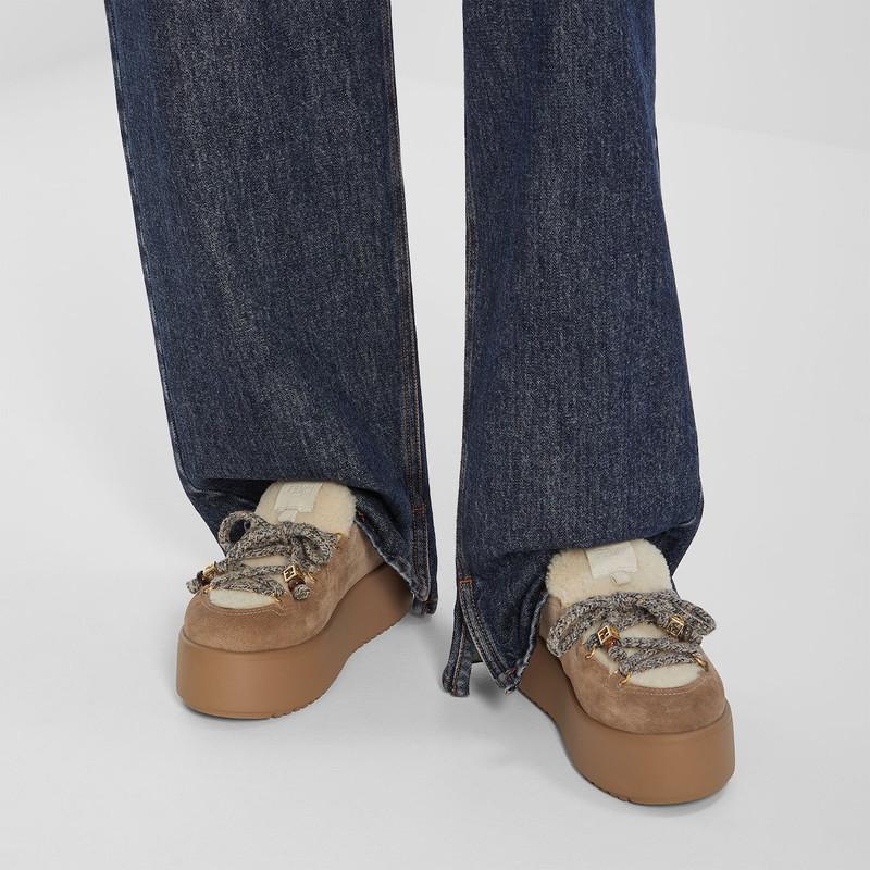 FENDI Apres Chic outlook