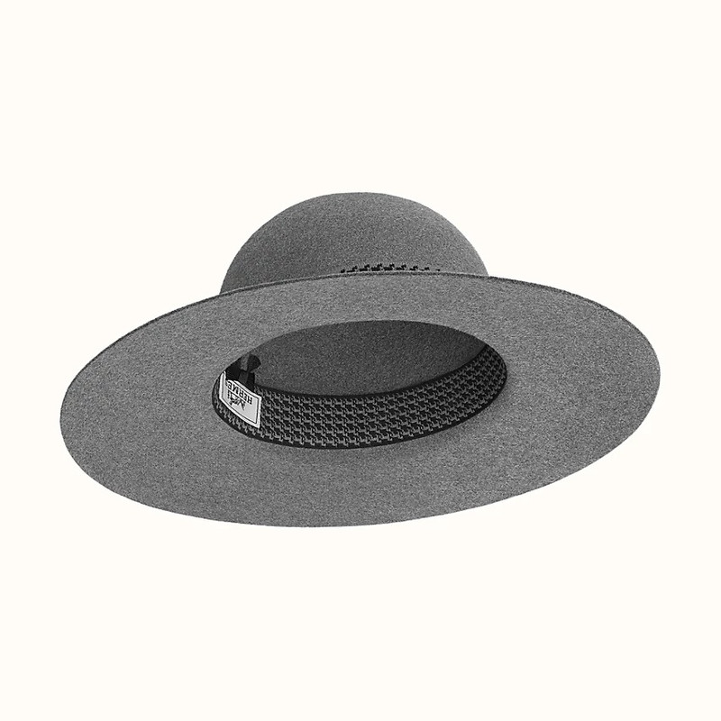 Hermès Betty hat outlook