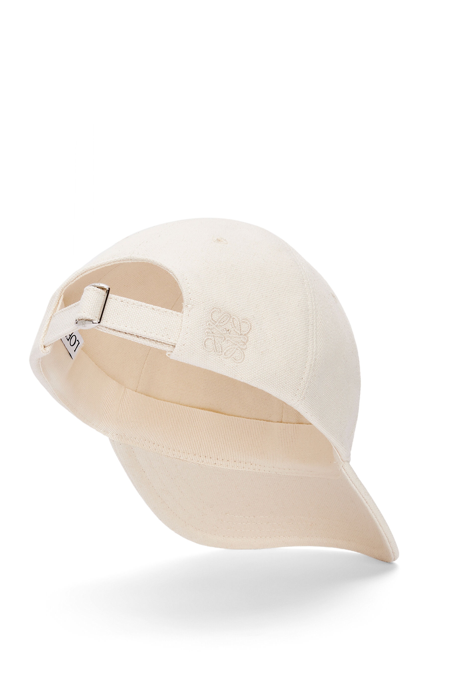 Cap in canvas - 2