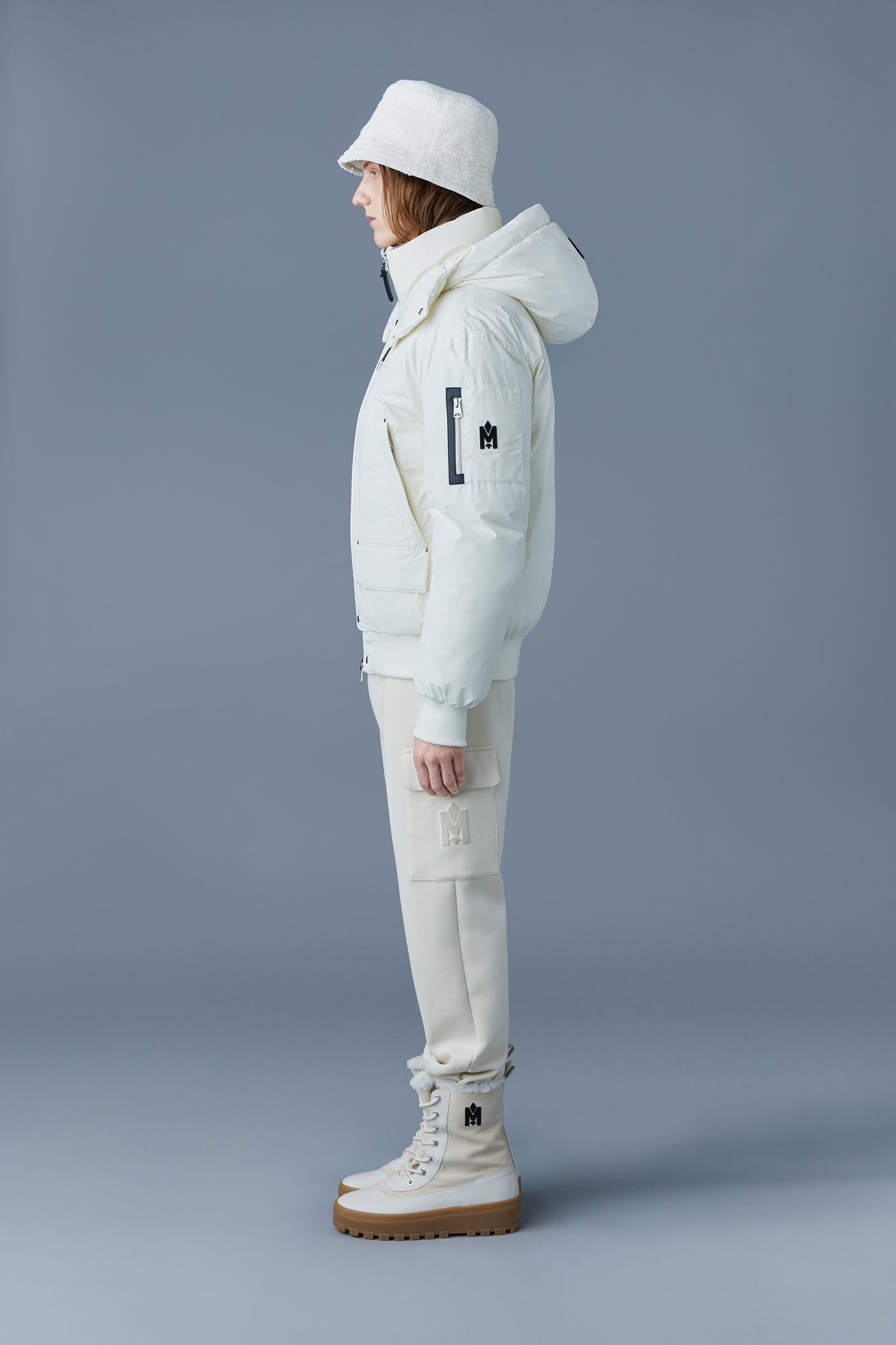 VIGGO classic down bomber jacket with removable hood - 3
