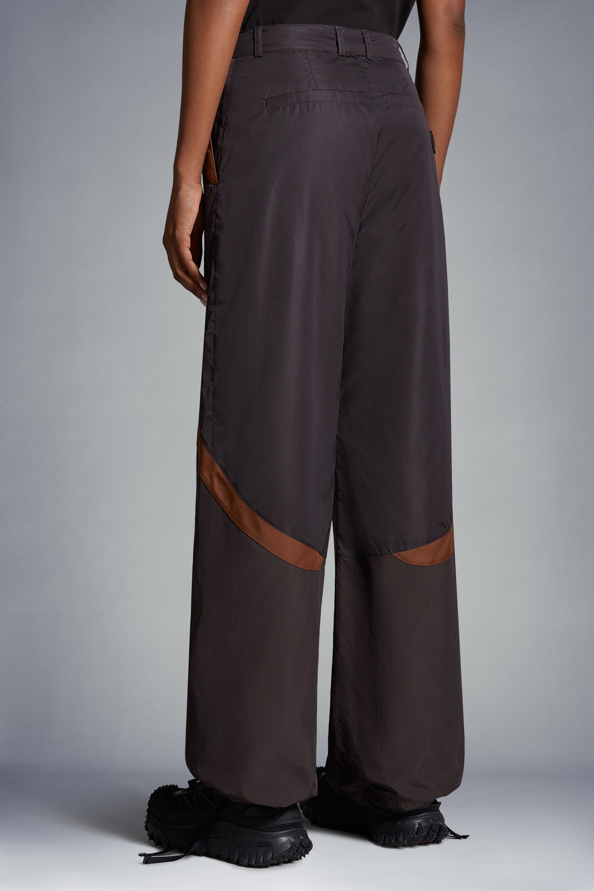 Nylon Pants - 5