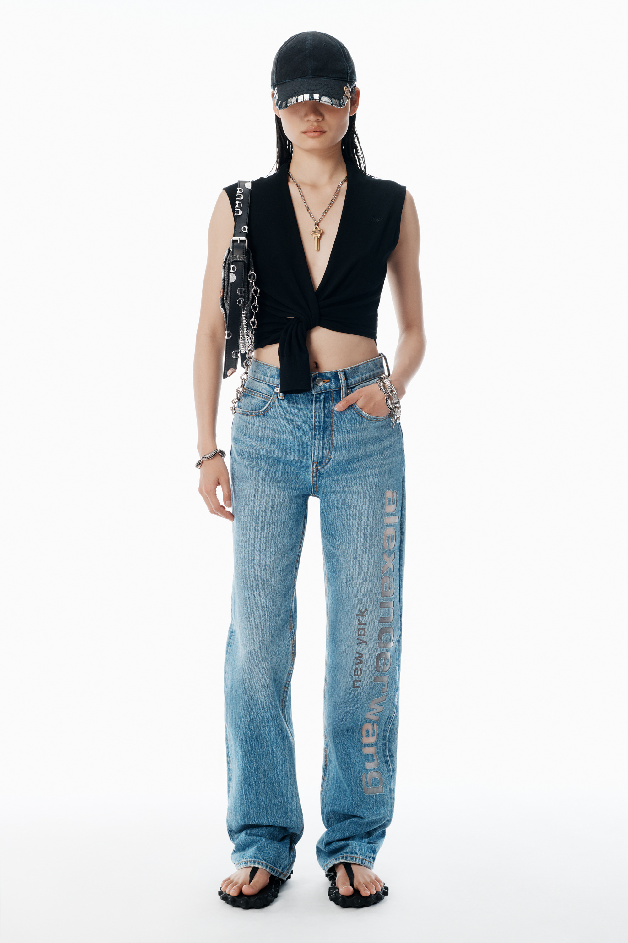 ez mid-rise jeans with logo cutout - 2