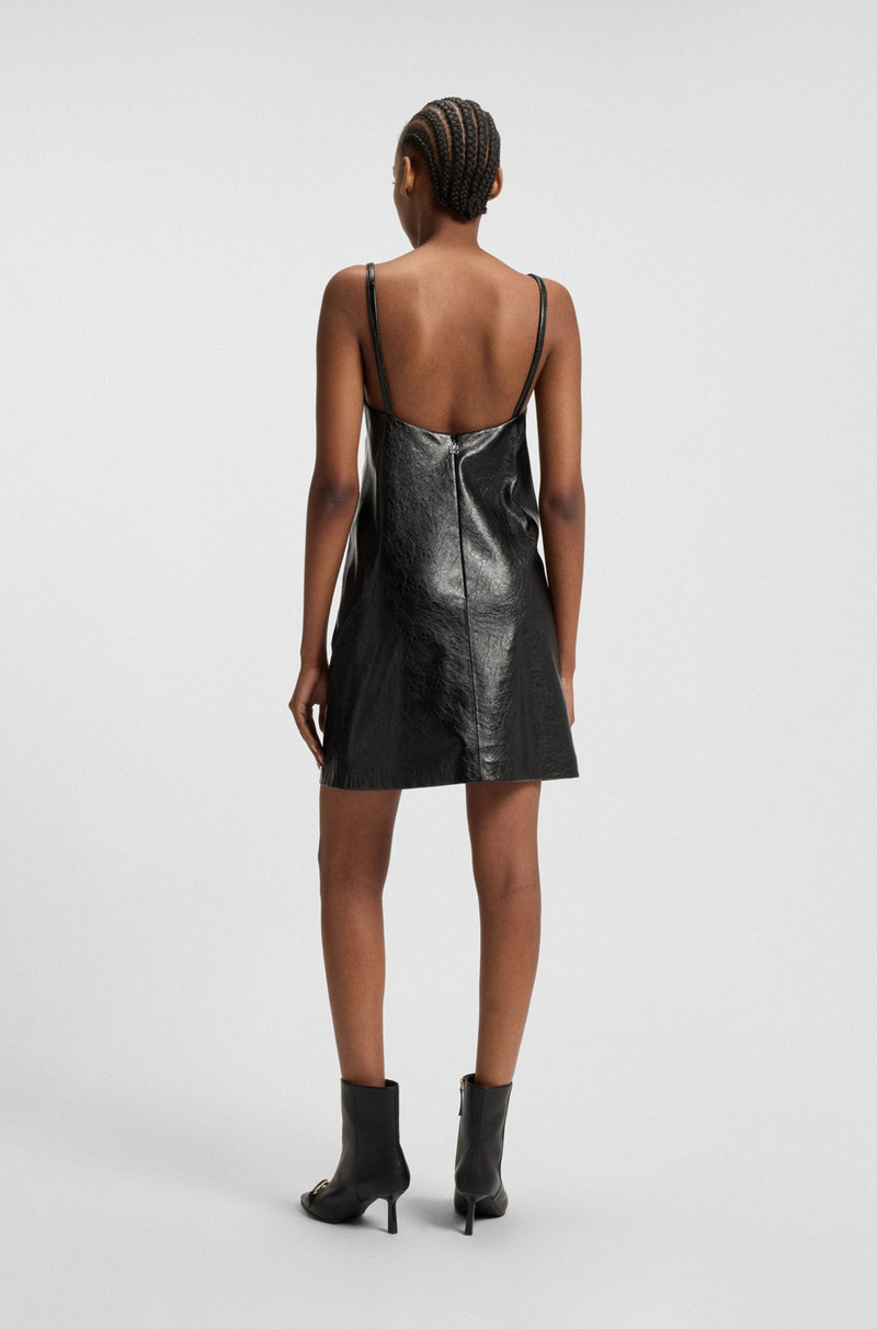 STRAPPY MINI DRESS IN FAUX LEATHER 와 EMBOSSED PATTERN 4