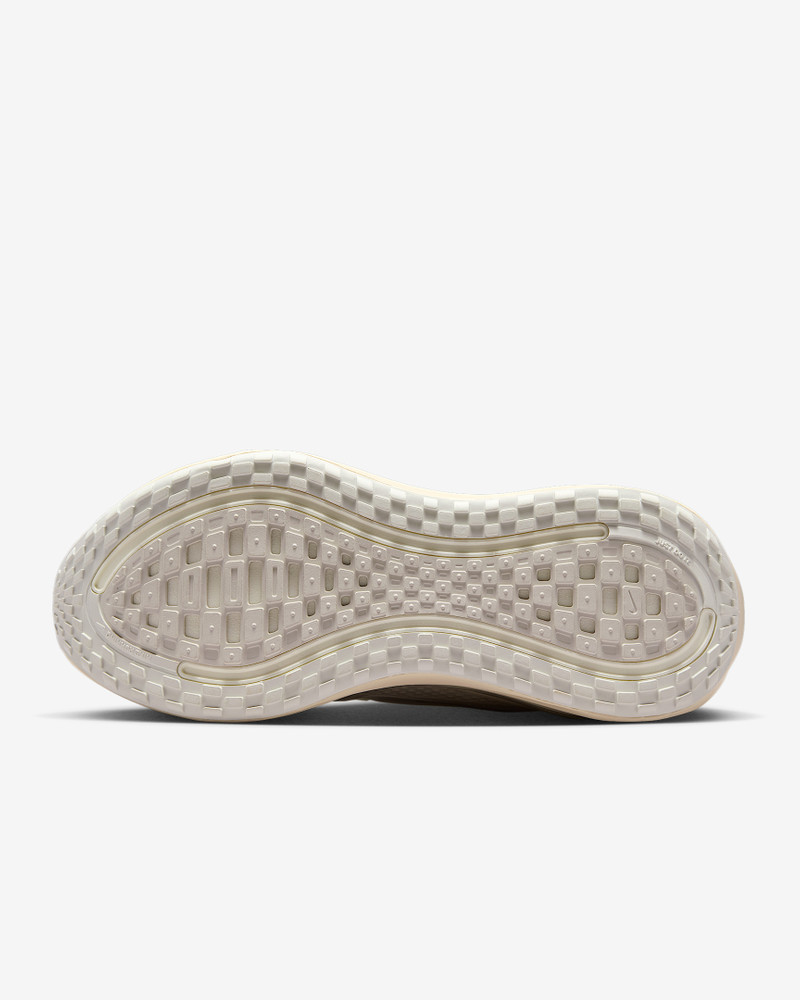 Nike Nike Vomero Plus Women's Road Running Shoes outlook