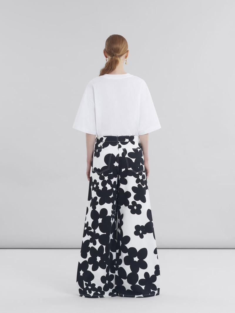 검은 색과 흰색 장식과 COTTON TROUSERS PRINT 3