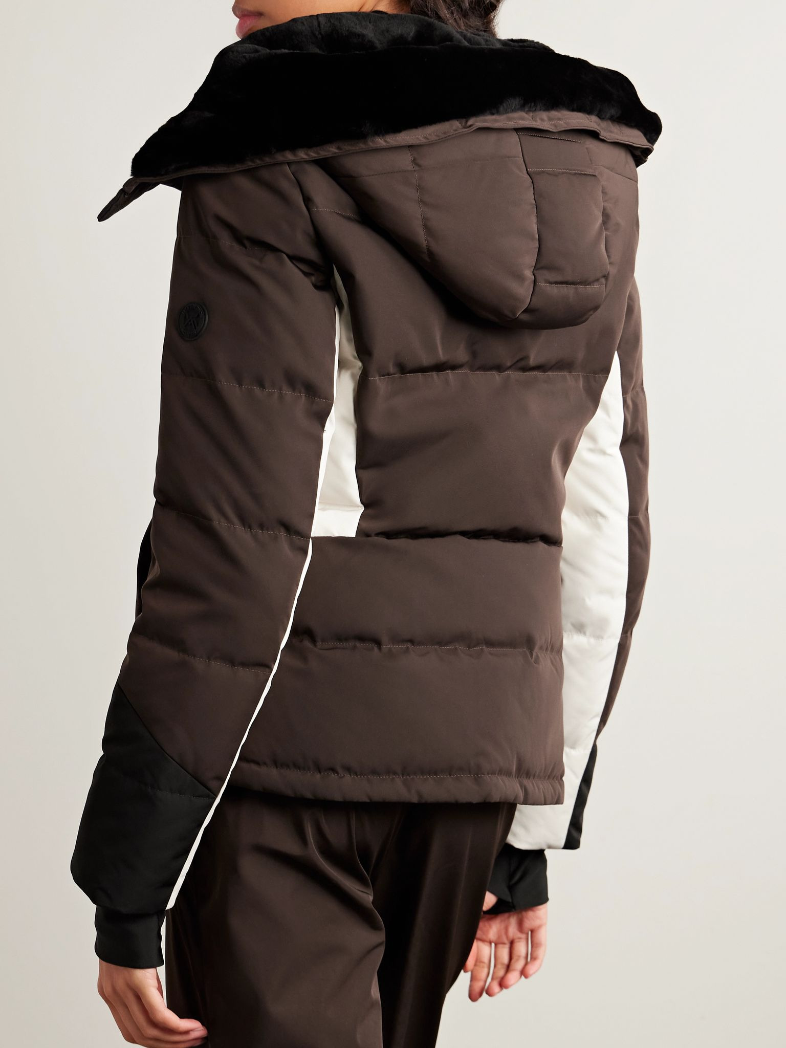 Shearling-trimmed color-block padded shell ski jacket Brown - 4