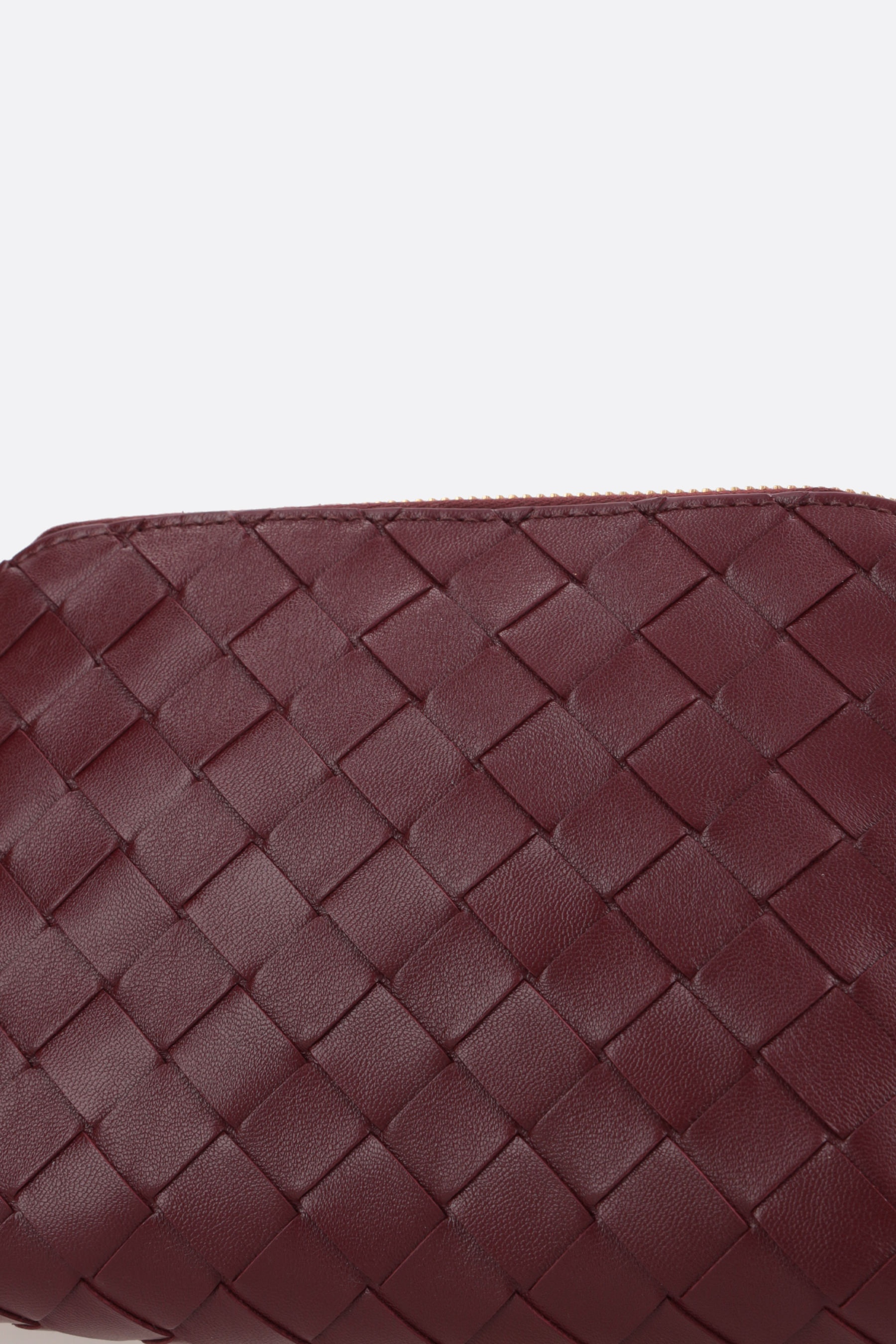 ポーチ BOTTEGA VENETA INTRECCIATO VN BEAUTY CASE BOTTEGA VENETA MAKEUP CASE REVIEW | WHAT'S INSIDE MY MAKEUP