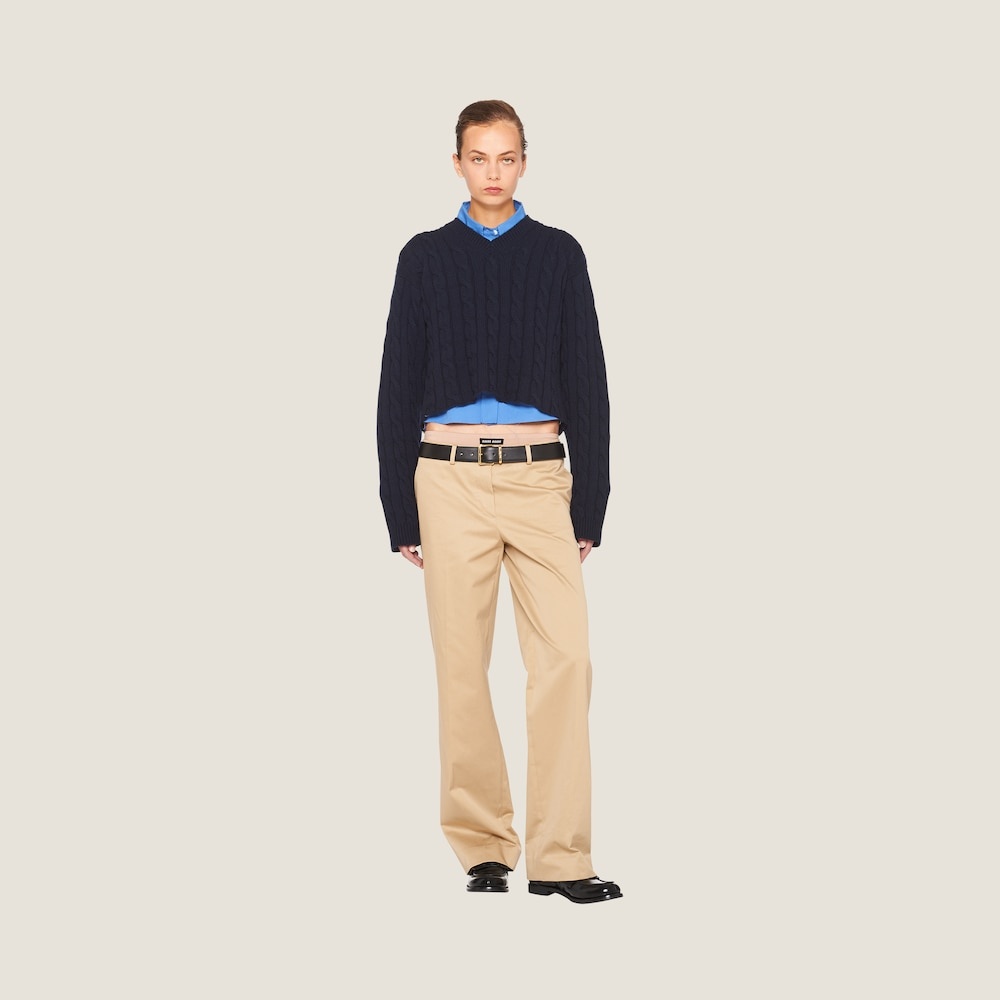 Cashmere V-neck sweater - 2