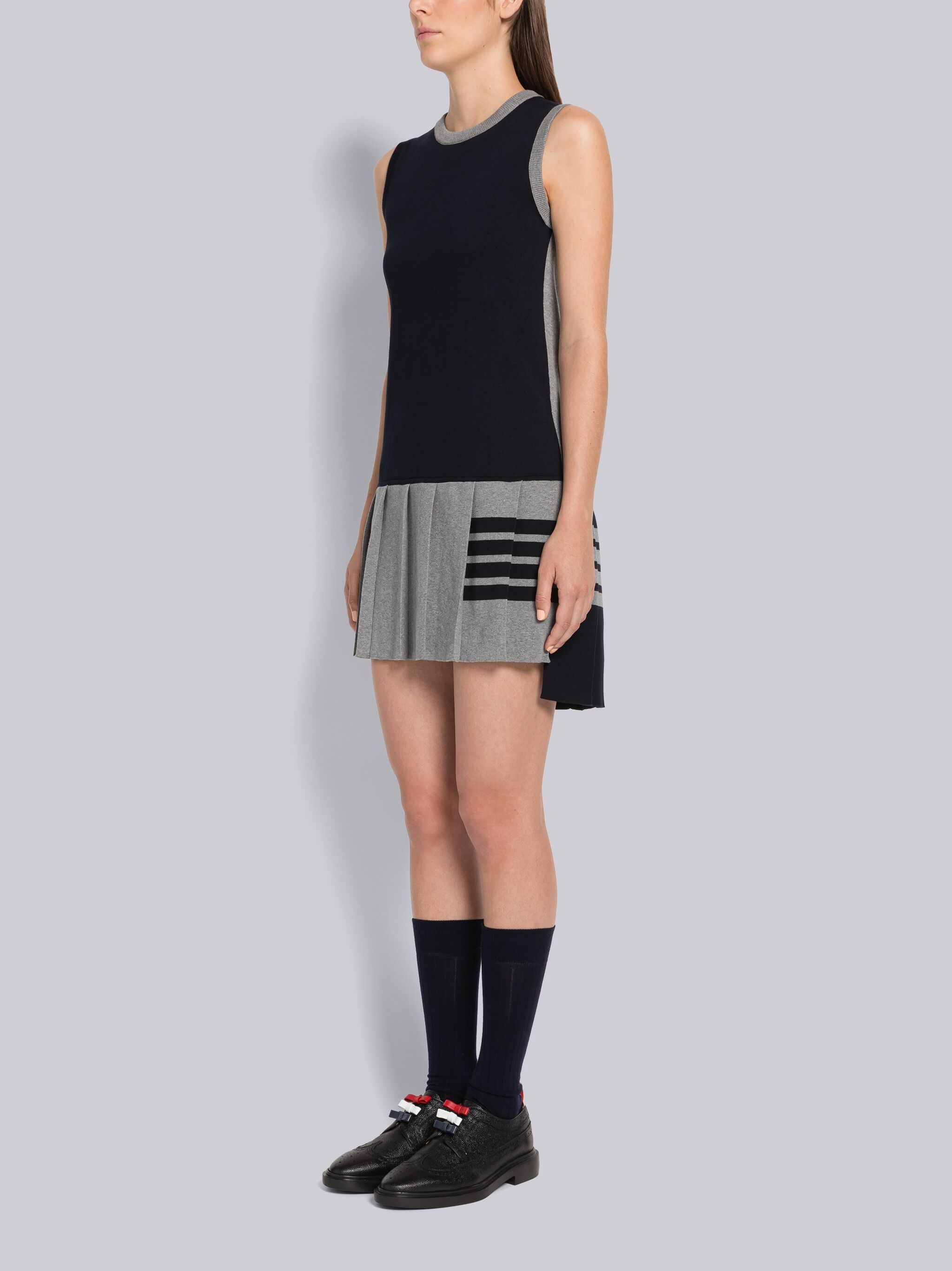 Jersey Pleated Bottom 4-Bar Sleeveless Dress - 2