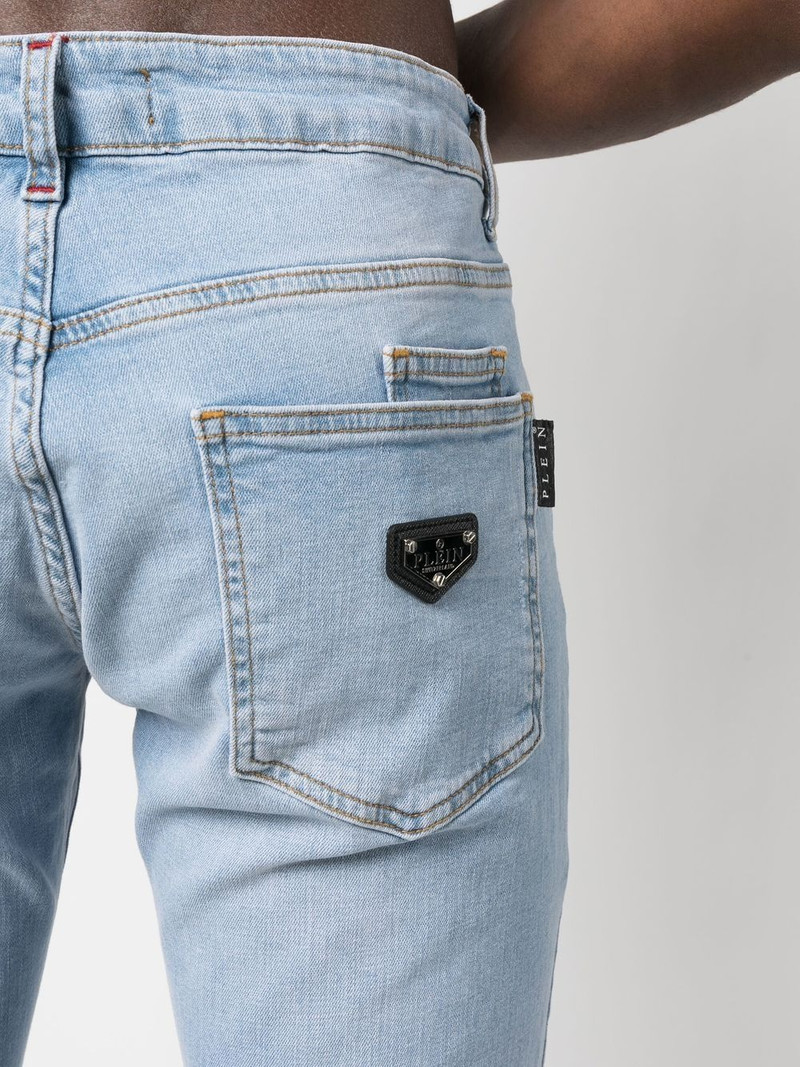 slim-cut leg jeans 5