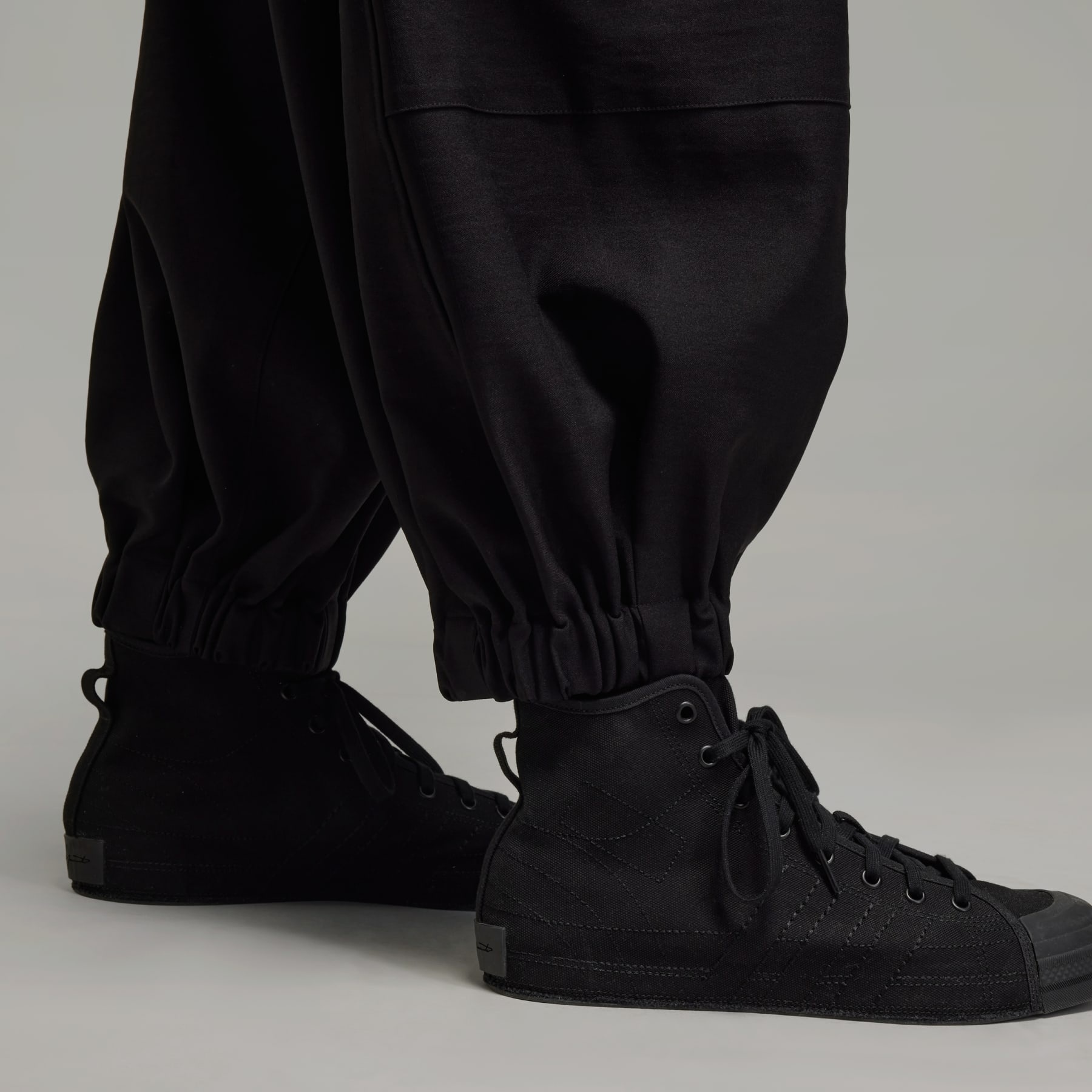 Y-3 Sport Uniform Cuffed Cargo Pants - 8