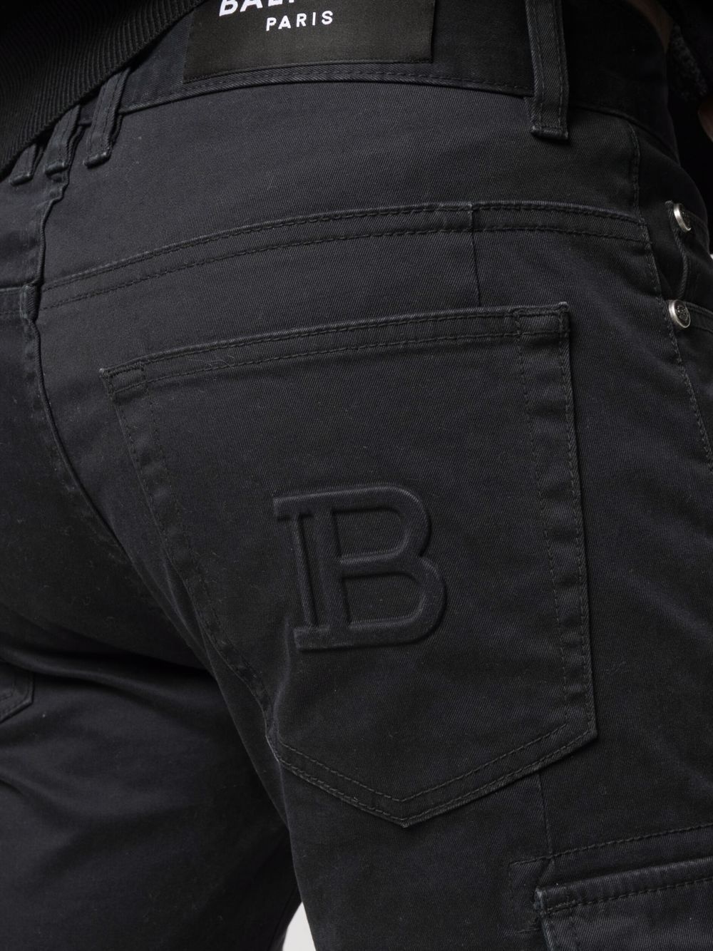 B-embossed cargo jeans - 5