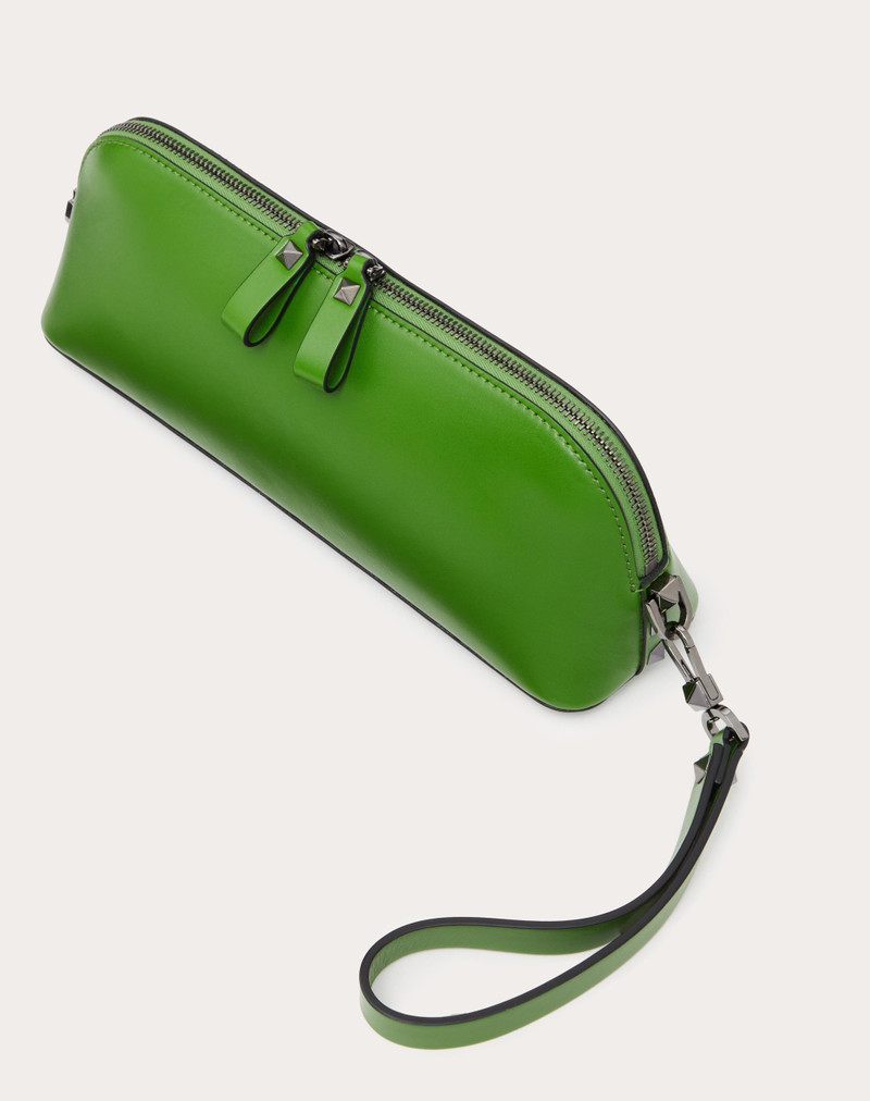 Valentino ROCKSTUD CALFSKIN CLUTCH outlook