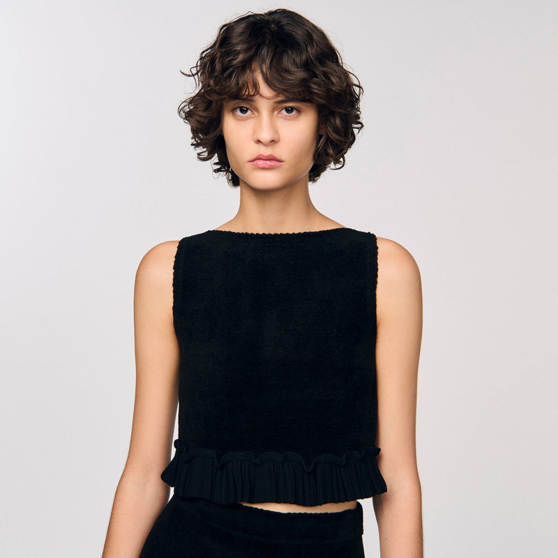 RUFFLED KNIT CROP TOP 4