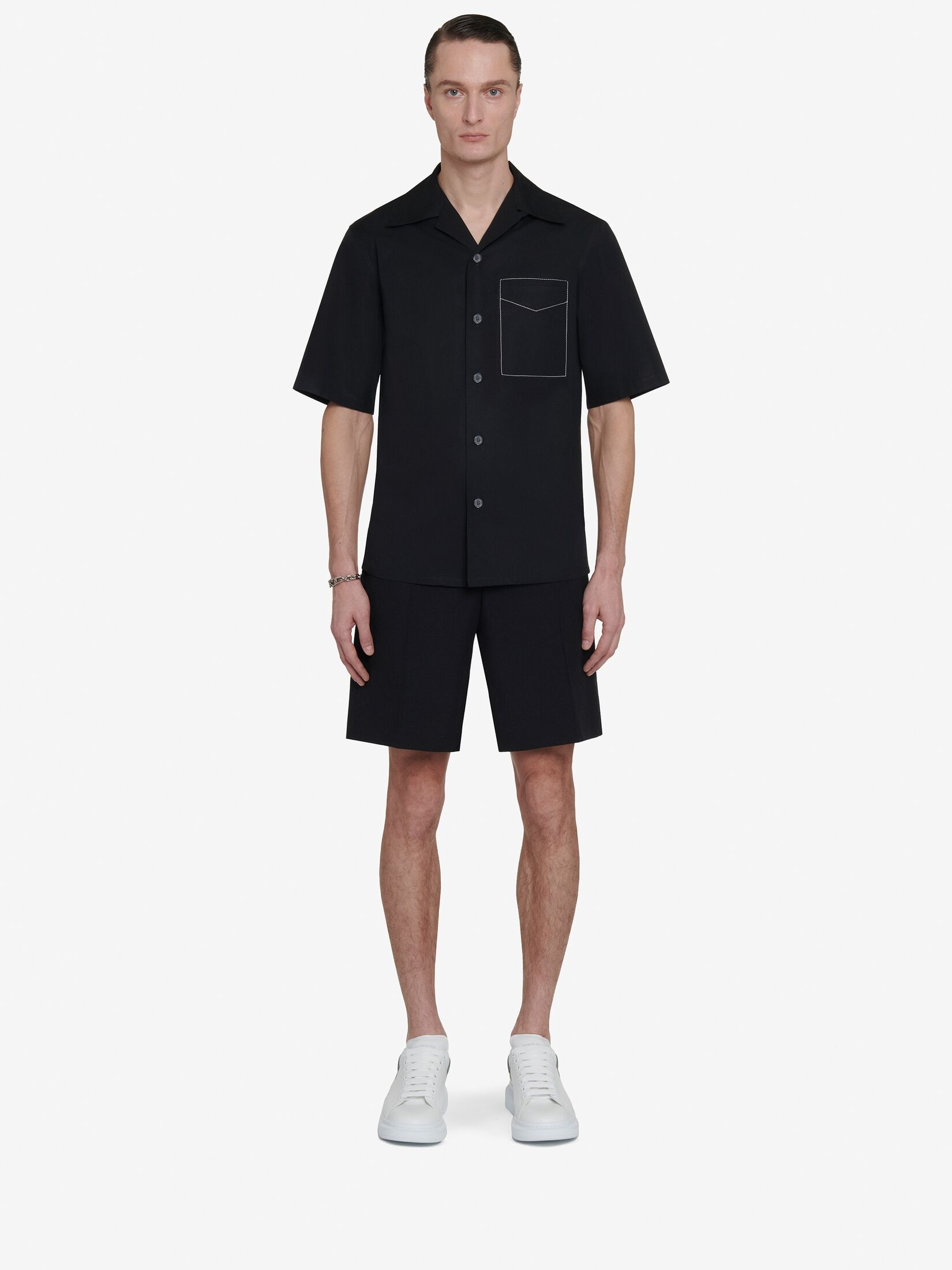 Men's Contrast Stitch Hawaiian Shirt in Black - 2