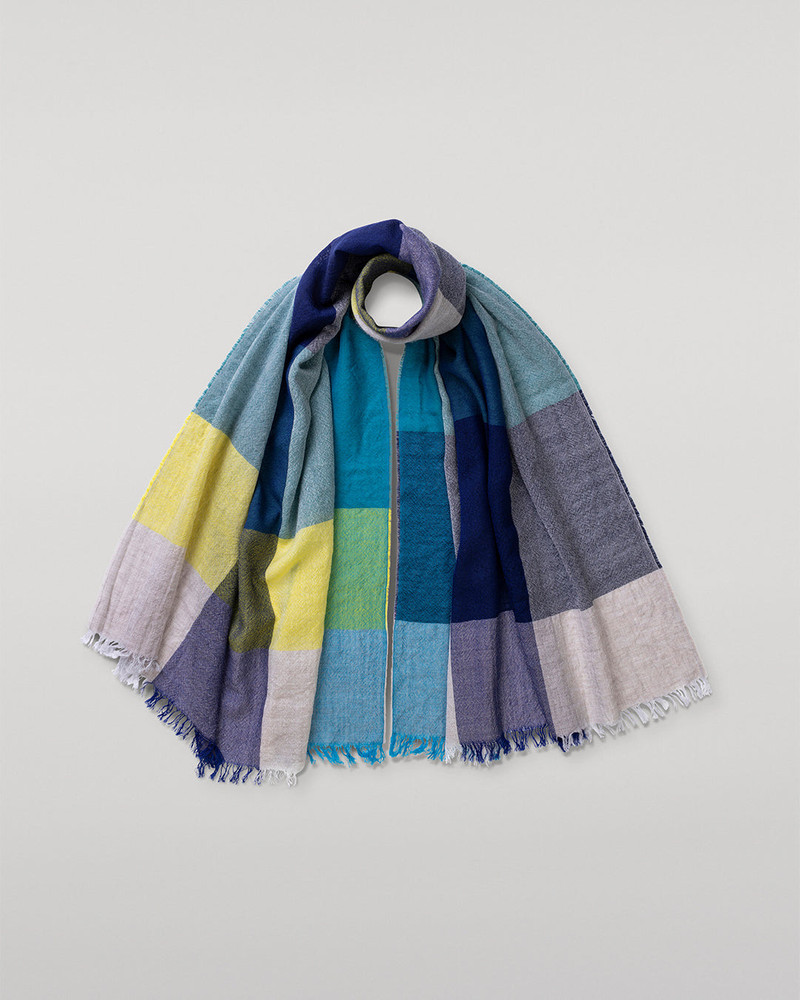 Ethie Navy & Lime Green Wool Scarf 1