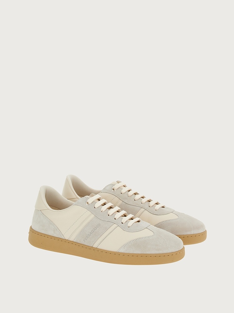 LOW SNEAKER WITH SIGNATURE - 4