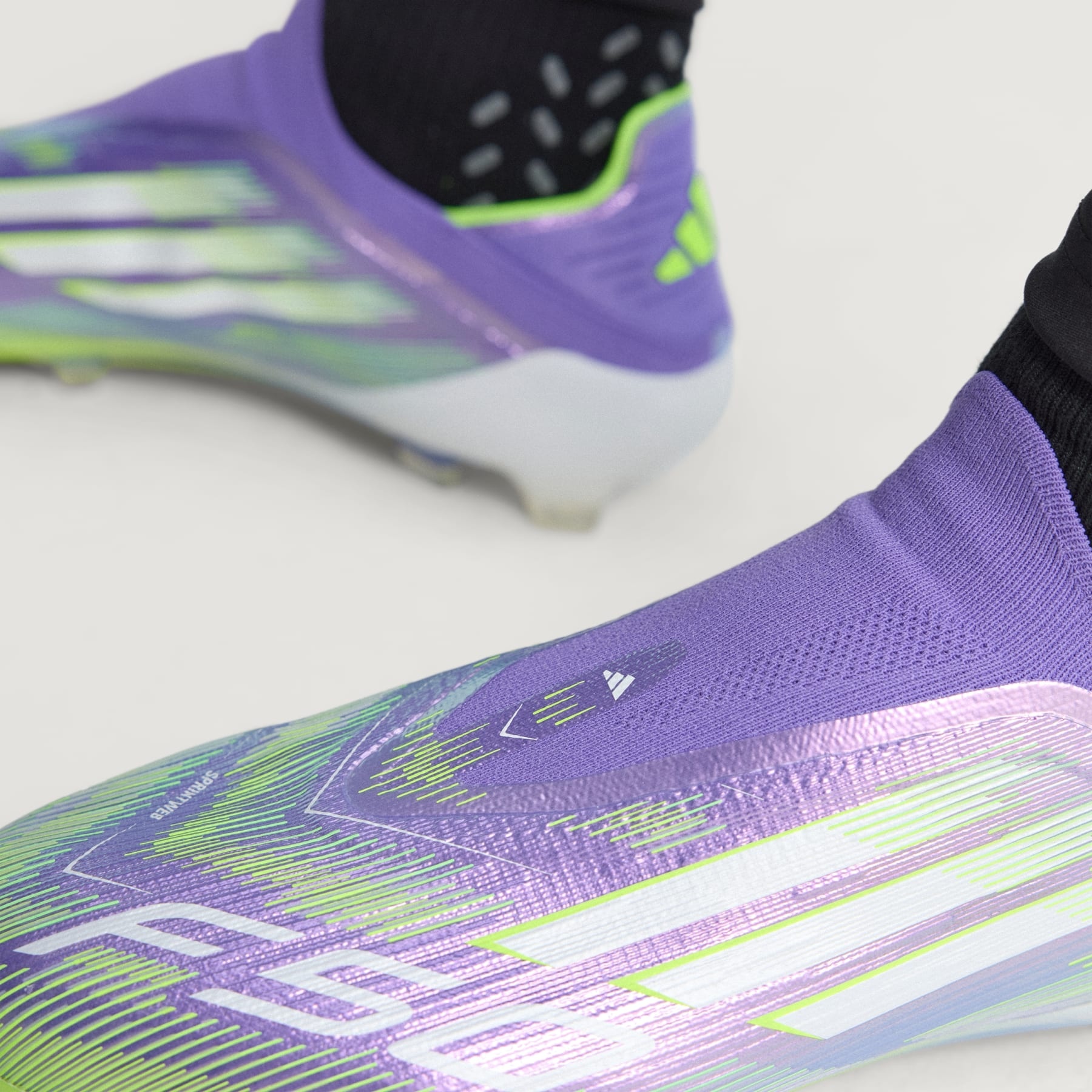 F50 Elite Laceless Firm Ground Cleats - 6