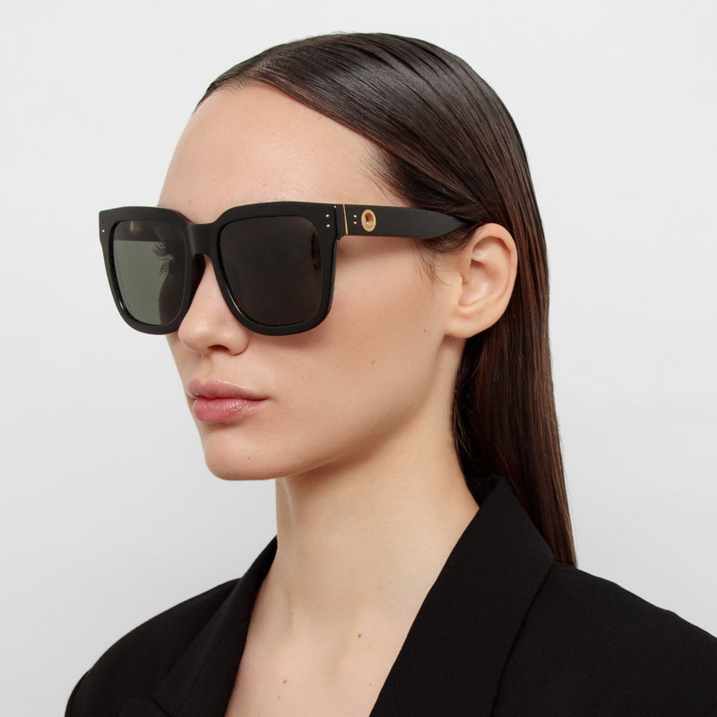 LINDA FARROW THE FREYA | SQUARE SUNGLASSES IN BLACK (C1) outlook