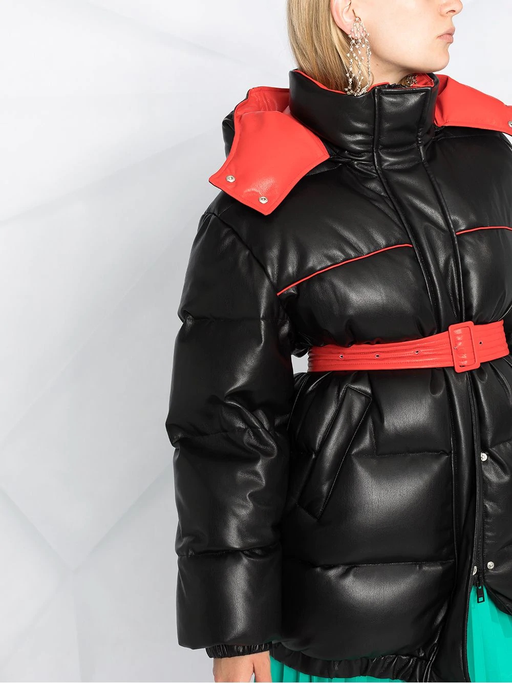 belted-waist hooded puffer jacket - 3