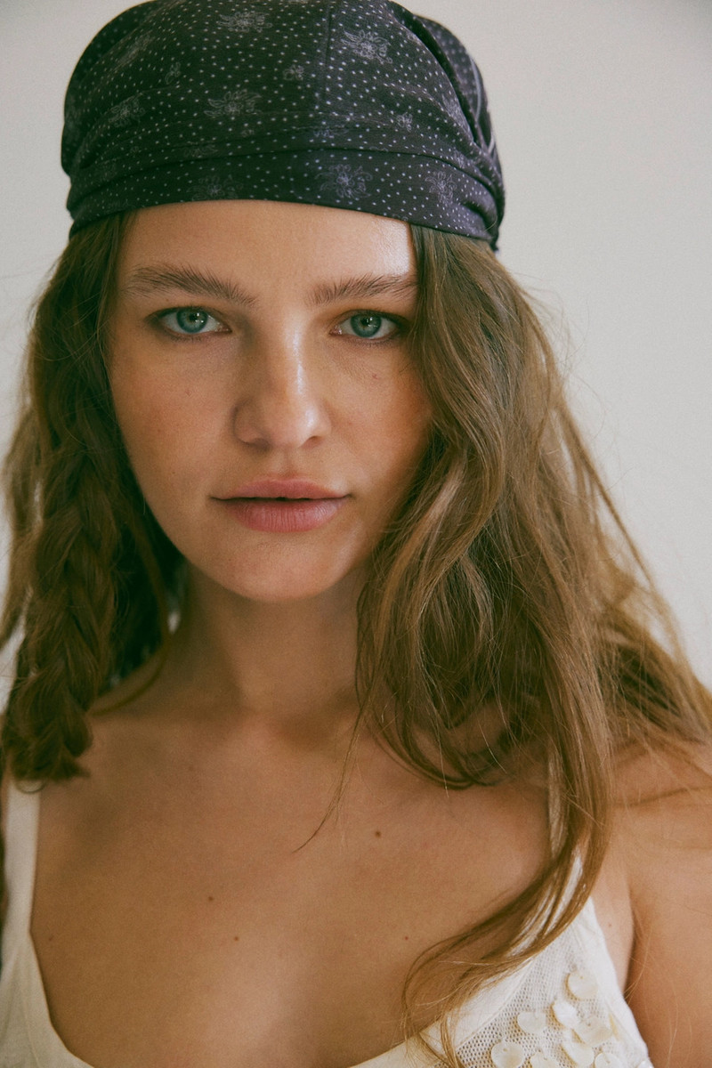 Essential Triangle Bandana 14